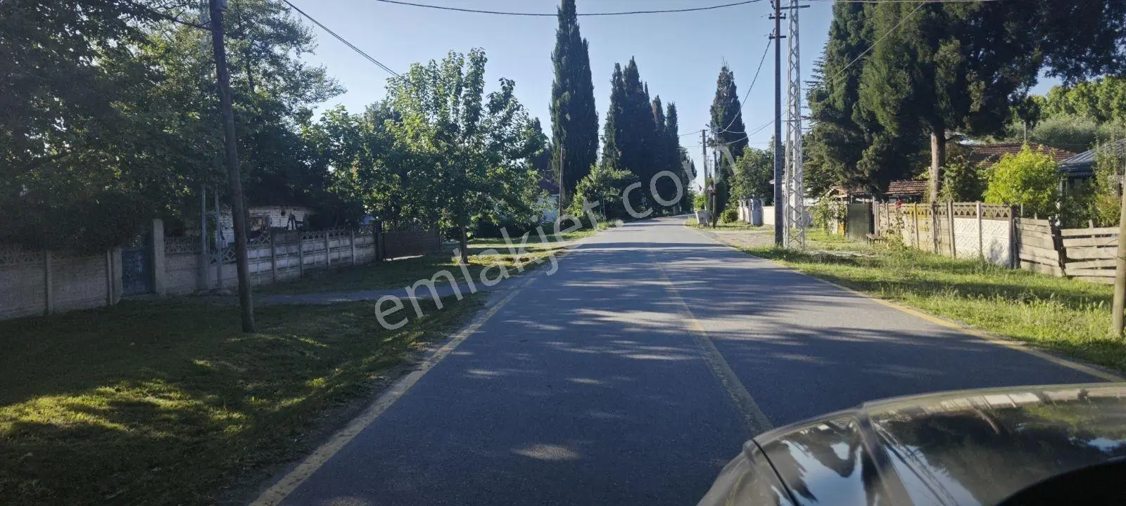 8.370 Metrekare Müstakil Tapu İçinde 3yaşında 400 Adet Kavak Var