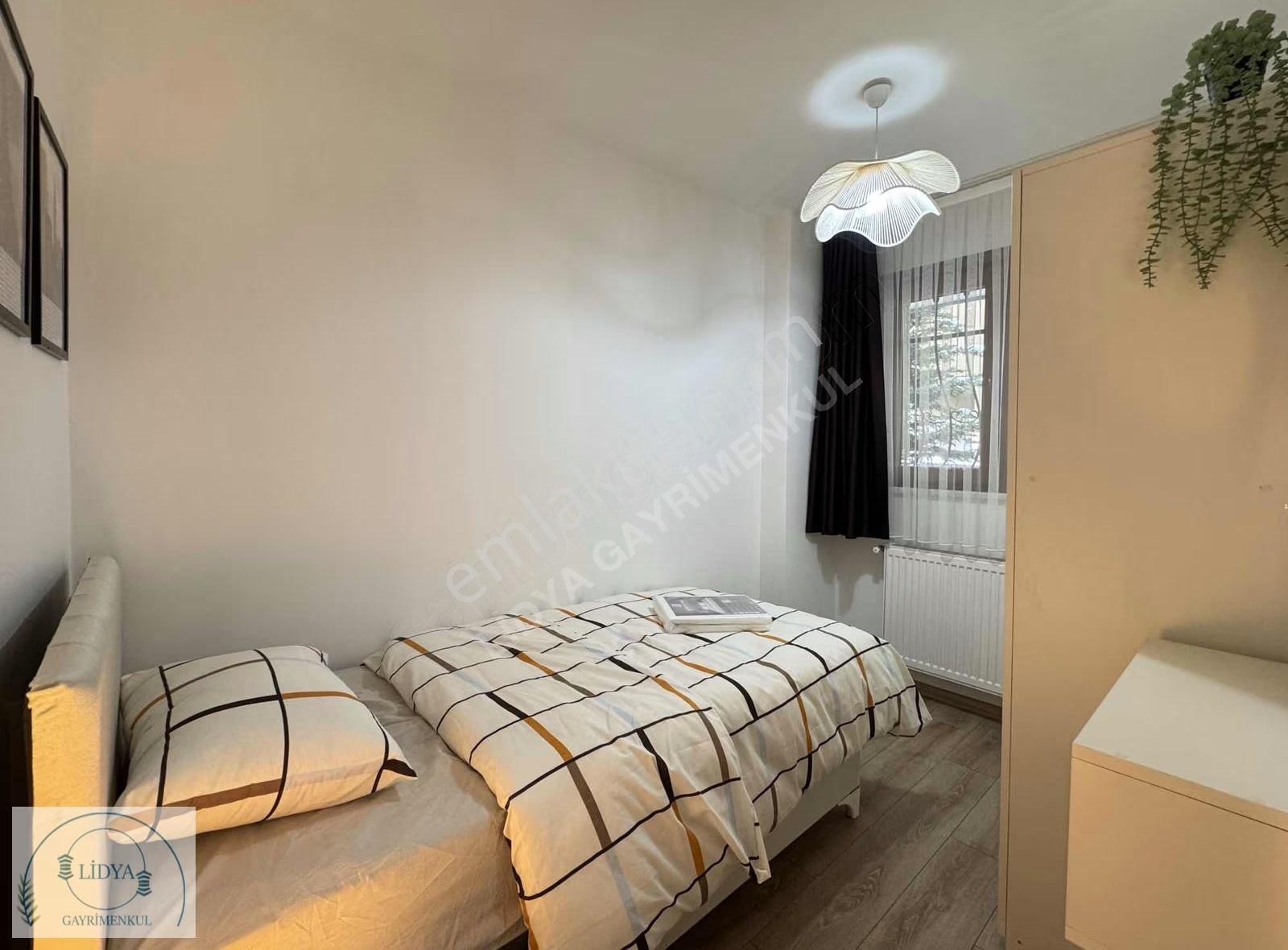 Kayışdağı Mh. Merkezde Modern Konsept Eşyalı Lüx Ara Kat 1+1 - Görsel 12