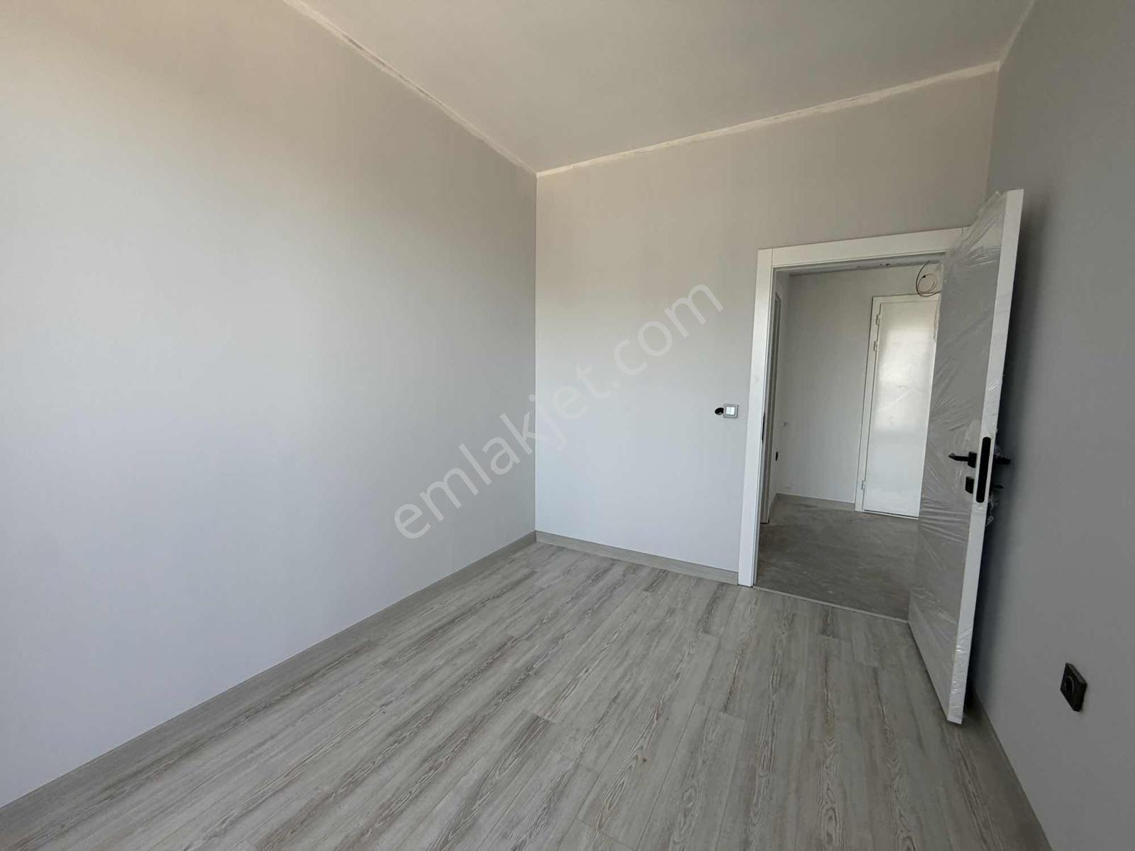 Alaçatı'dan/anahtar Teslim/arakatta/önü Açık/hemen Tapu/1+1 - Görsel 3