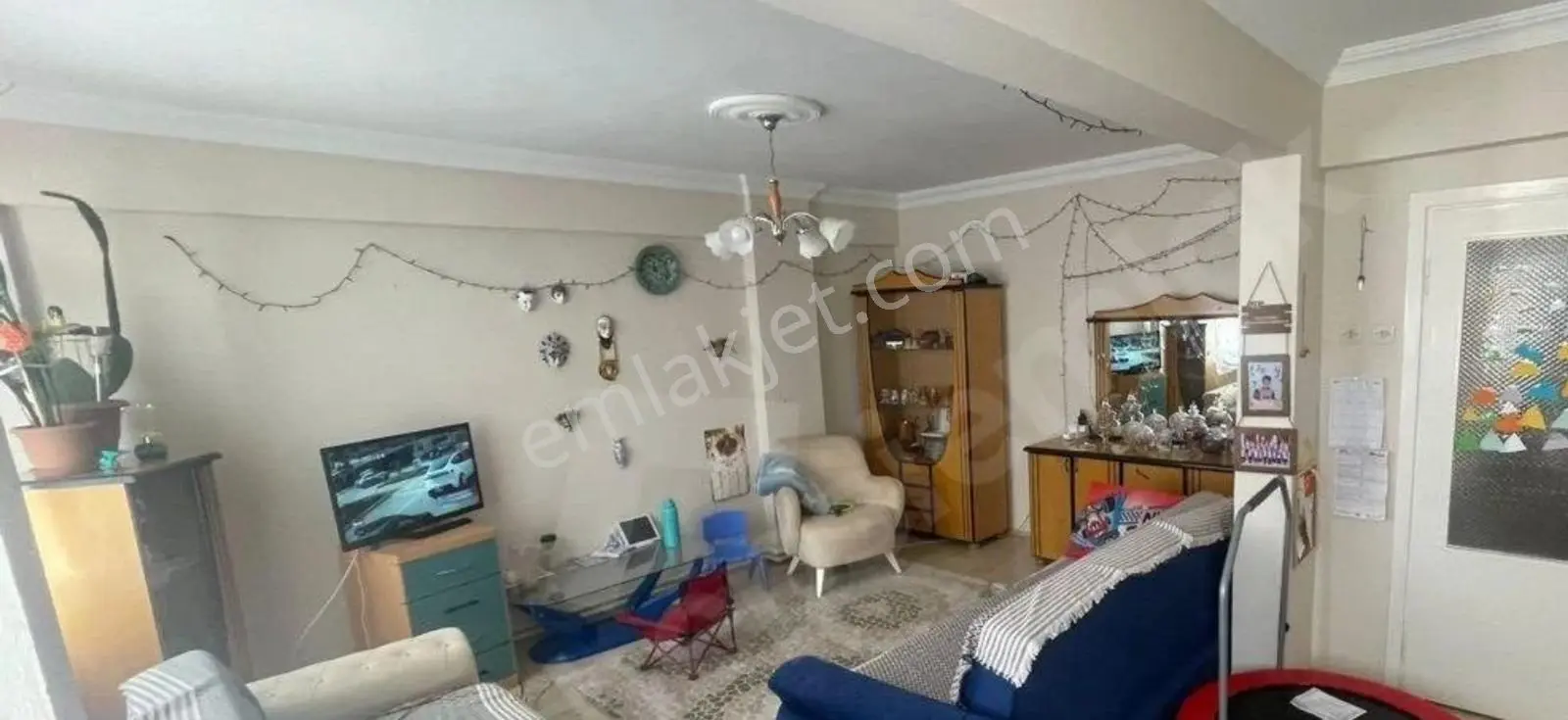 Edirne Çarşı Merkezde Satılık Asansörlü, Eşyalı 2+1 Daire