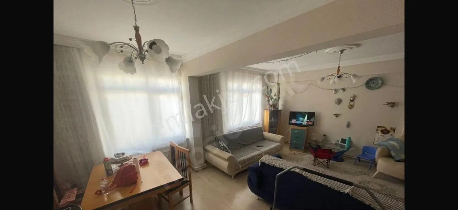 Edirne Çarşı Merkezde Satılık Asansörlü, Eşyalı 2+1 Daire - Görsel 3