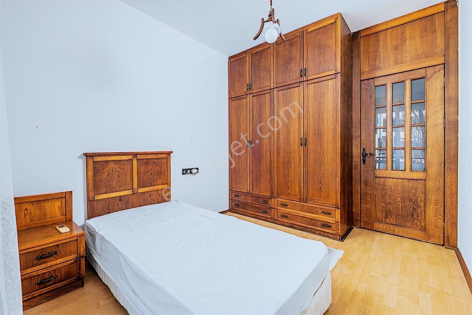 Martılı Sitesinde 1.sırada Denize Sıfır 5+1 Kiralık Boş Villa - Görsel 33