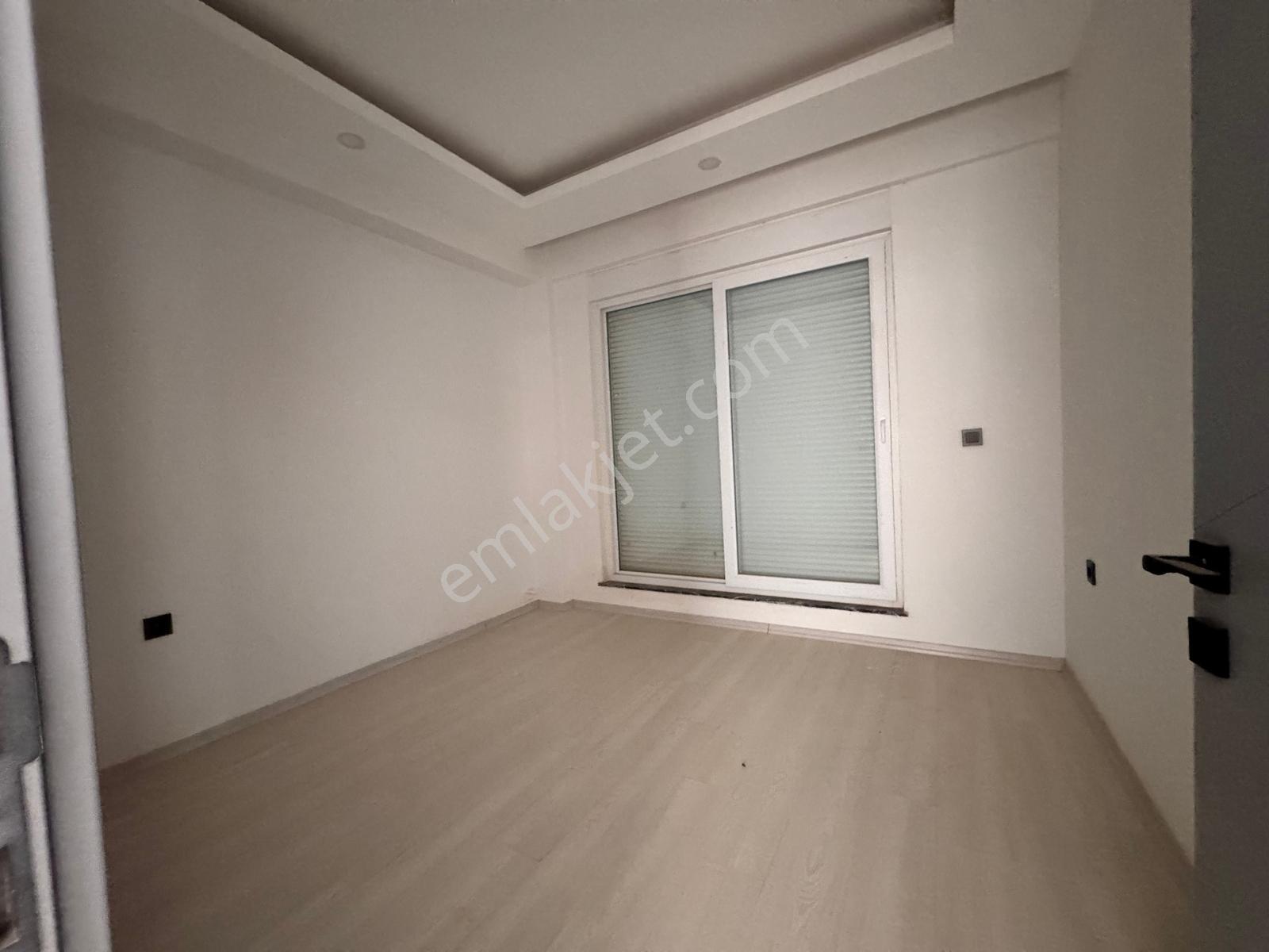 Altıntaş'ta İskanlı Sitede 2+1 Geniş Katta Yatırımlık Ofis Katı - Görsel 2