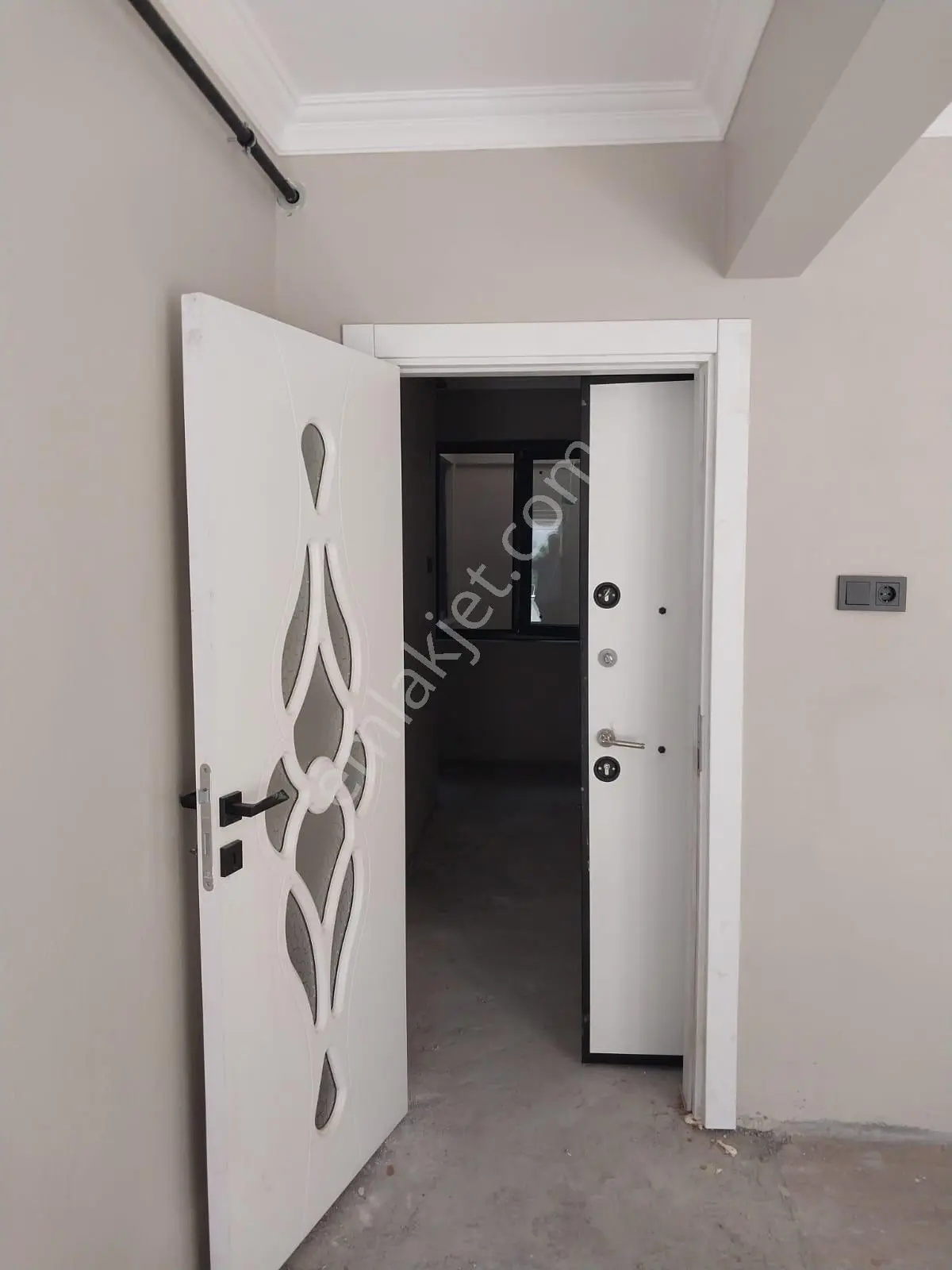 Bursa Yeşilova Gazide 2kat 1 Dükkan Tek Tapu 143m2 Ev Dükkan - Görsel 27