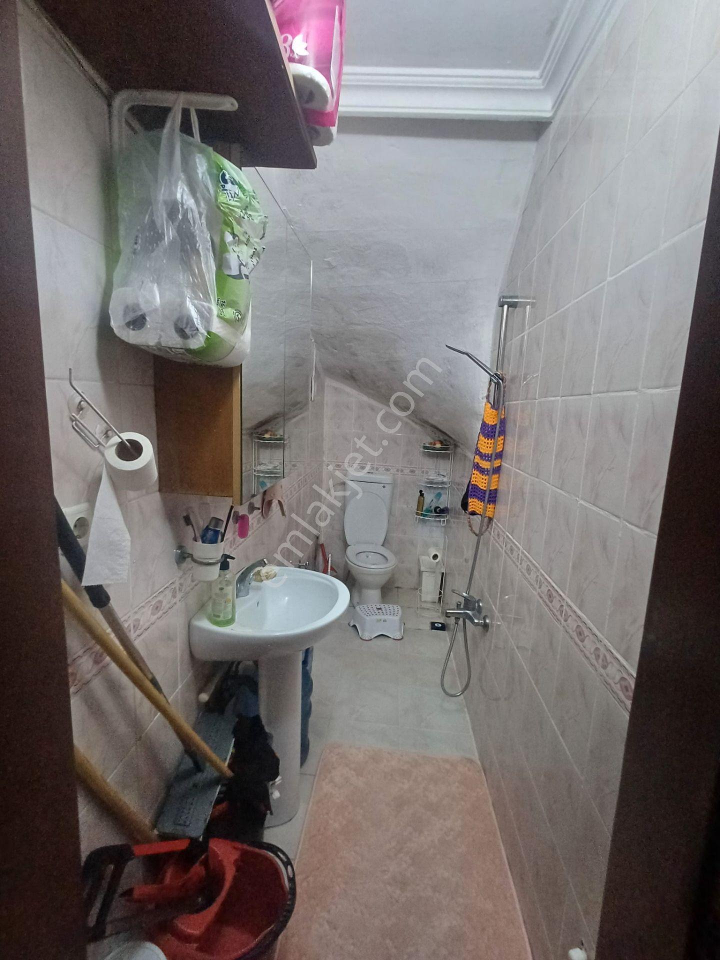 Sonton Gayrimenkul'den Şişli Pervaz Sokakta 2+1 Satılık Daire 95 M2 B.katı - Görsel 8
