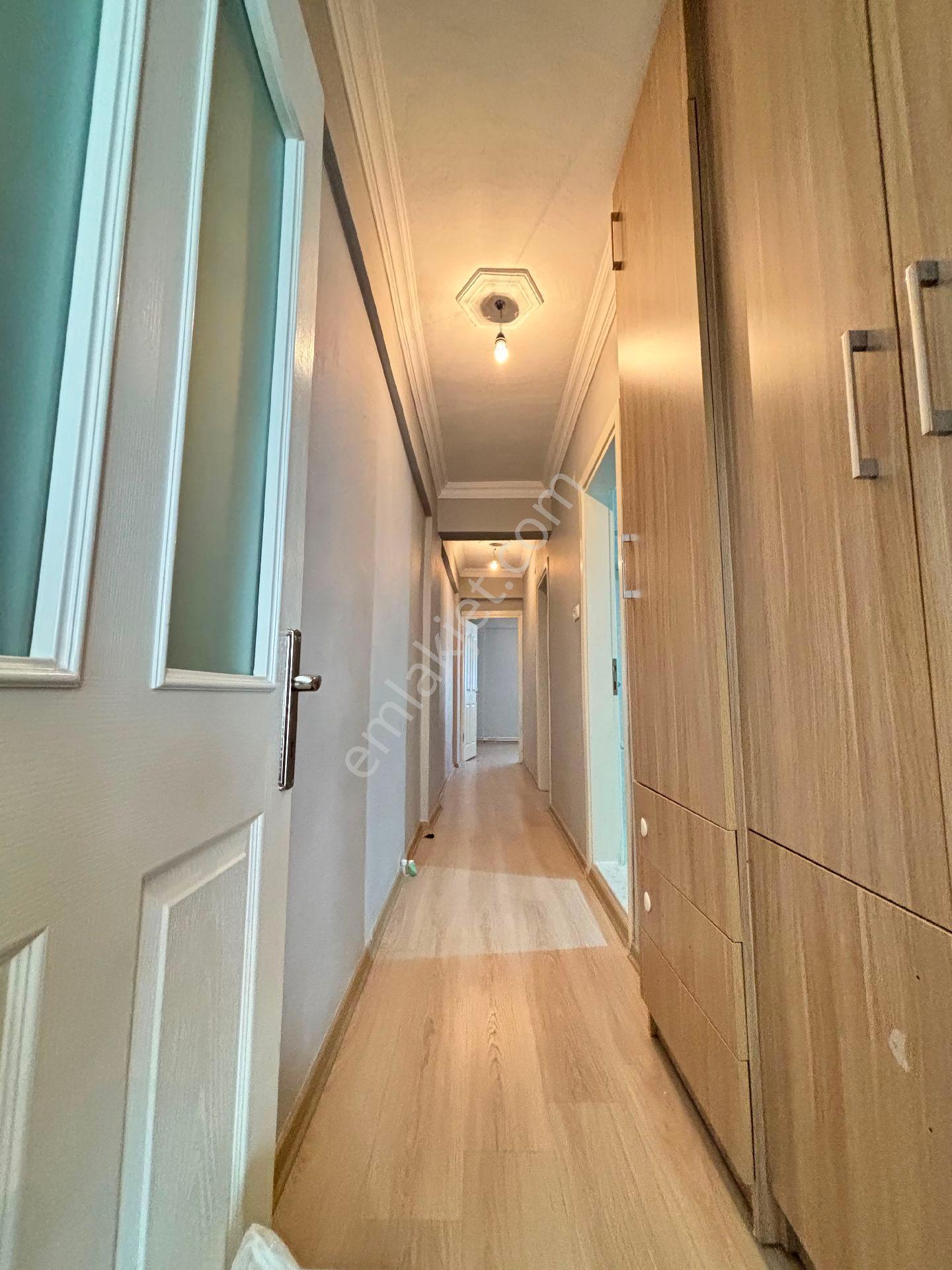 Hatay Üçyol Da Halil Rıfat Cadde Bir Üst Sokağında 2+1 Doğalgazlı Bakımlı Satılık Daire - Görsel 17