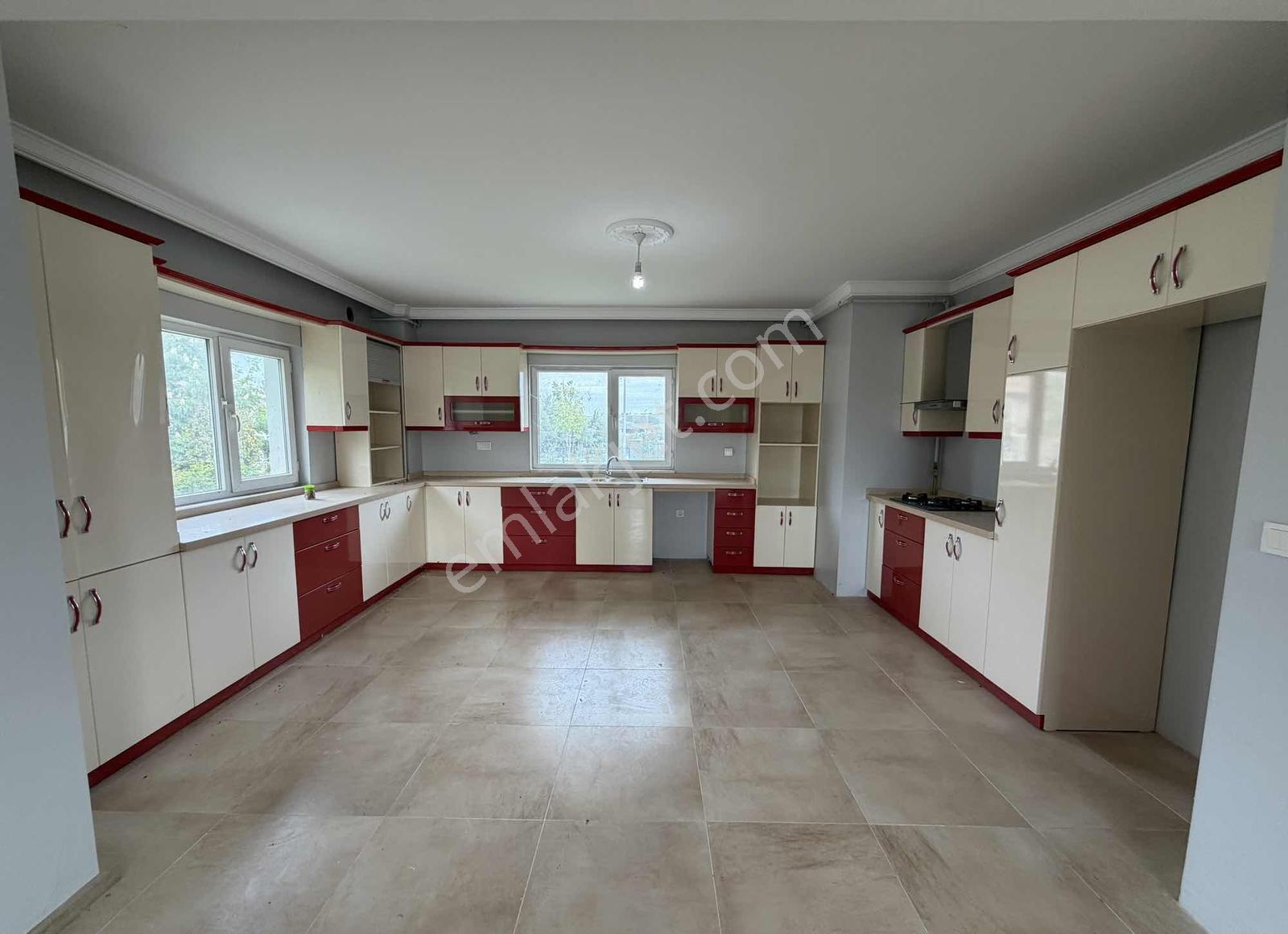 Büyükçekmece Tepekent Sitesinde Satılık Müstakil Villa - Görsel 5
