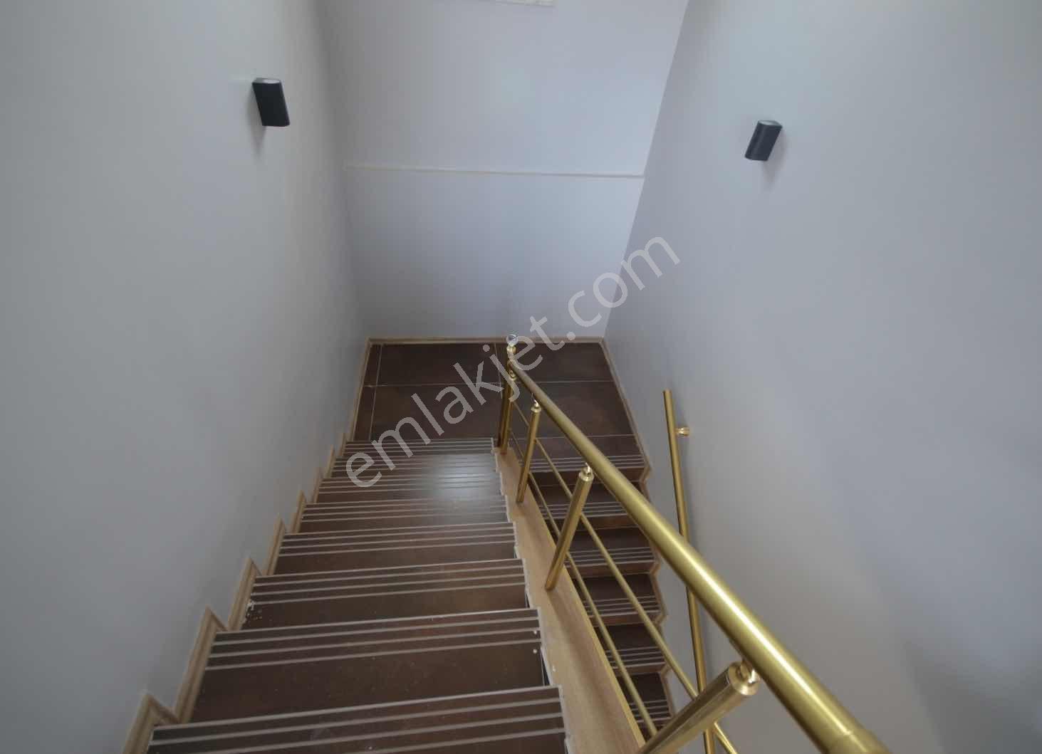 Büyükçekmece Tepekent Sitesinde Satılık Müstakil Villa - Görsel 21