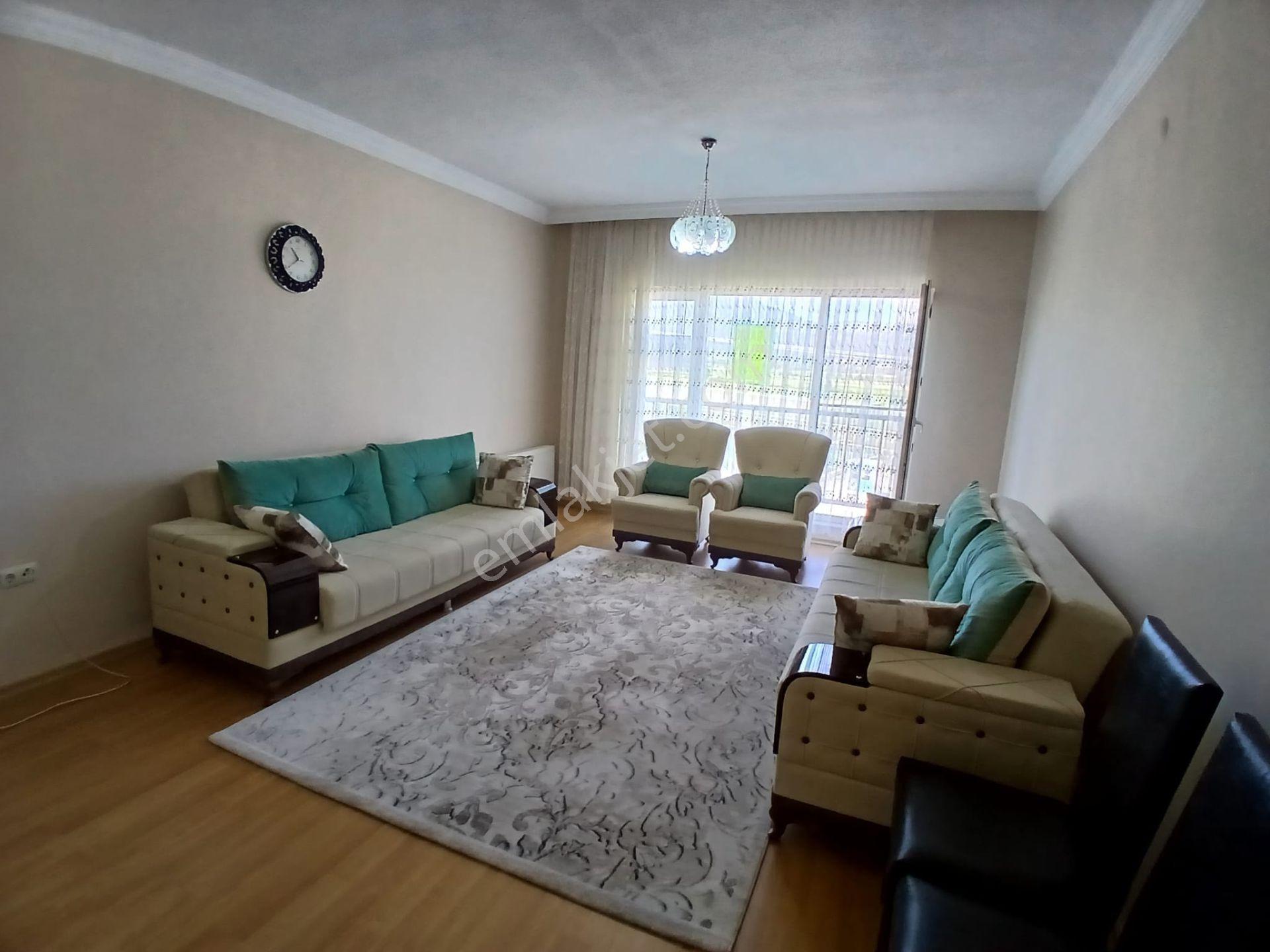 Akçay Emlak'tan Akşehir Kozağaç Tokide Eşyalı Asansörlü Ara Kat Kiralık 3+1 Daire - Görsel 3