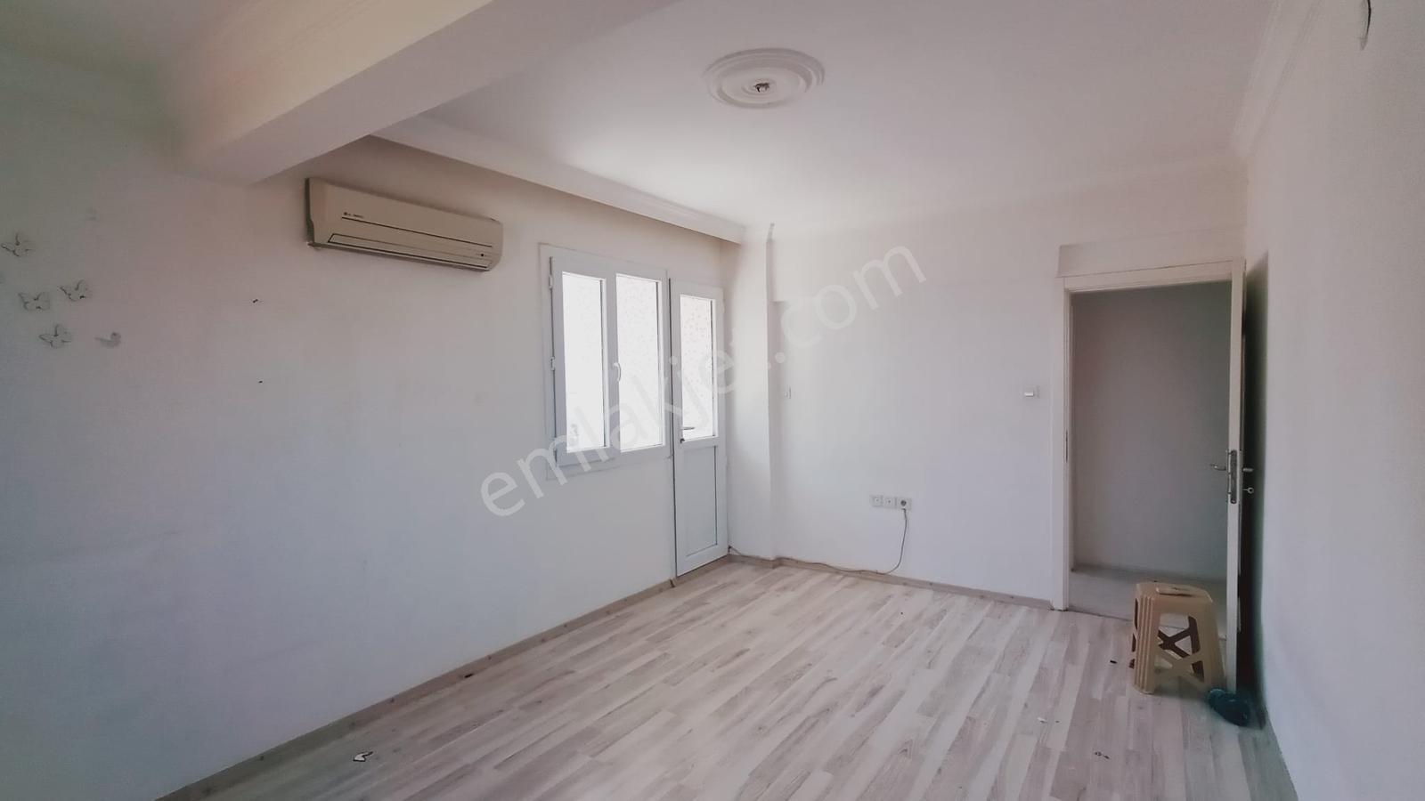 Gaziemir Metro Market Yanı Fırsat Kiralık 3+1 140 M2 - Görsel 21