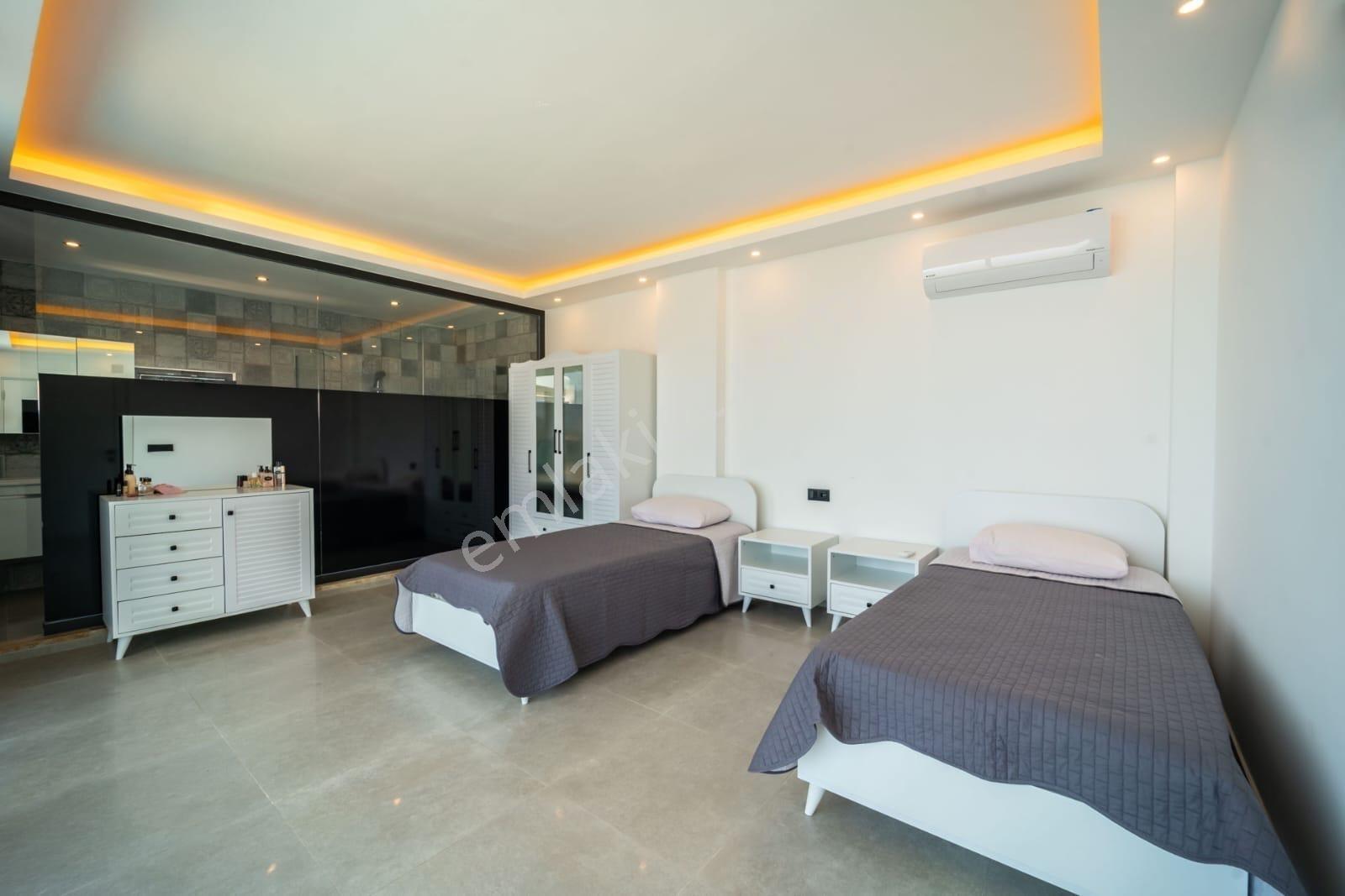 Kalkan Yeşilköy'de Fırnaz Koyu'nun Eşsiz Manzarasında 6+2 Villa - Görsel 8