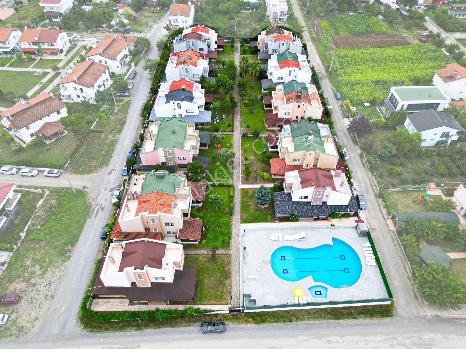Satılık | Taflan Evleri Sitesi'nde Bakımlı 5+1 Triplex Villa - Görsel 10
