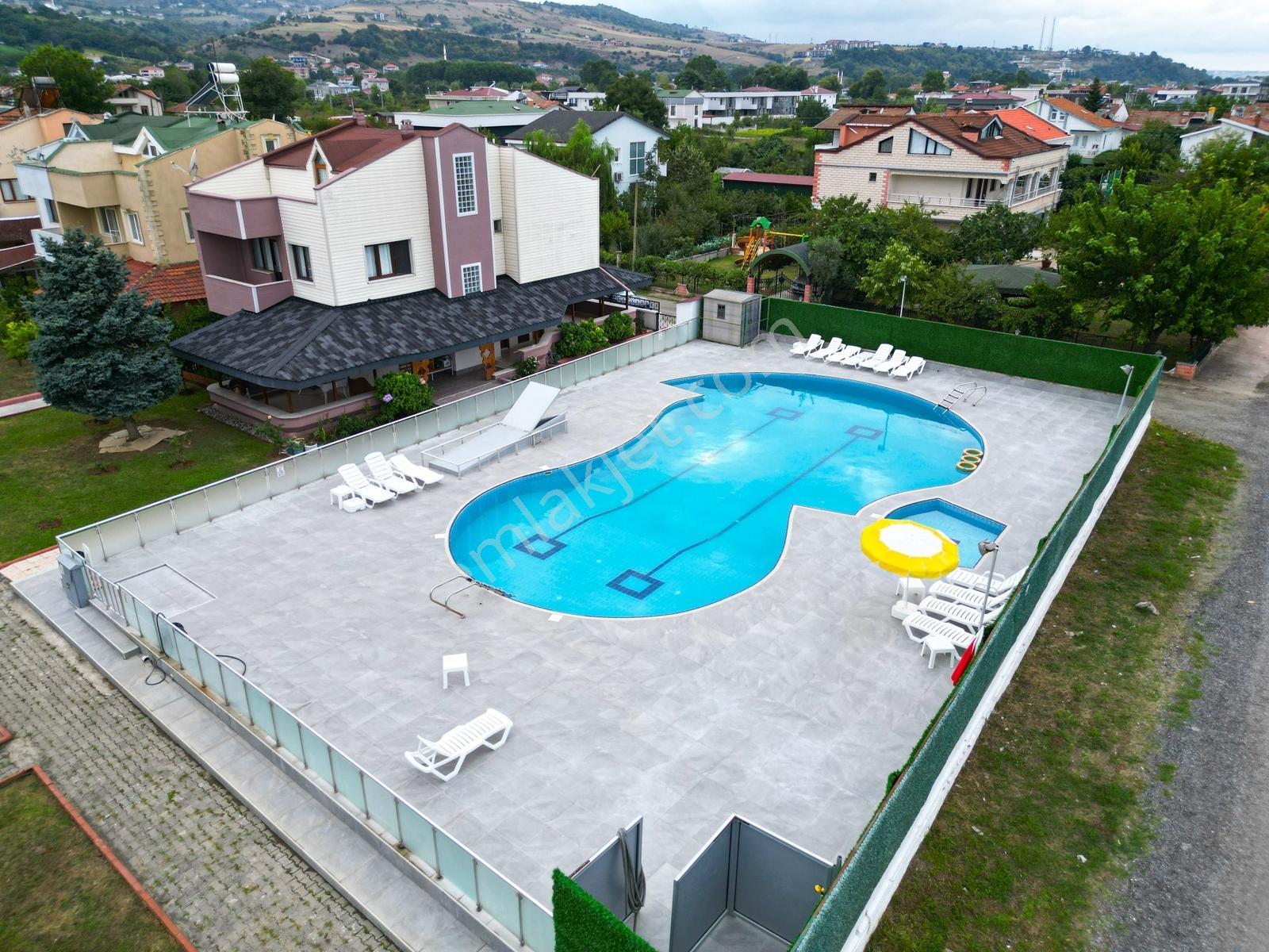 Satılık | Taflan Evleri Sitesi'nde Bakımlı 5+1 Triplex Villa - Görsel 17