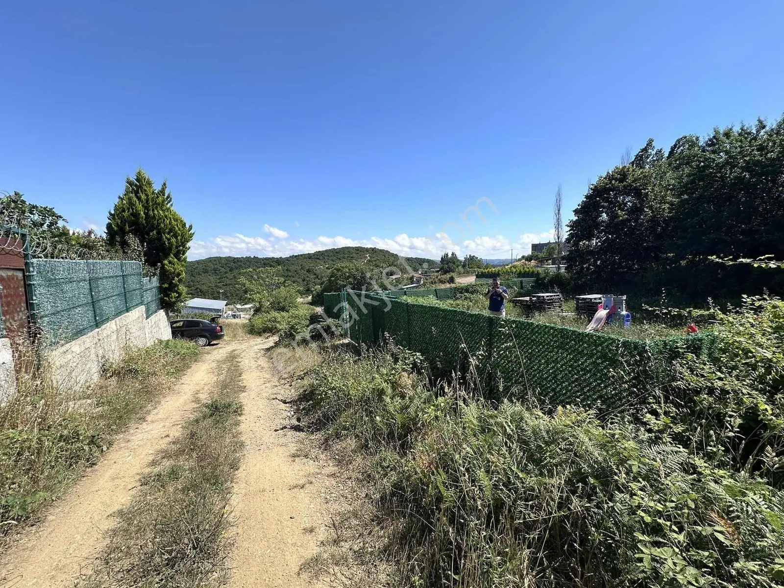 Satılık 370 M2 Çevrili Mükemmel Arsa - Görsel 21