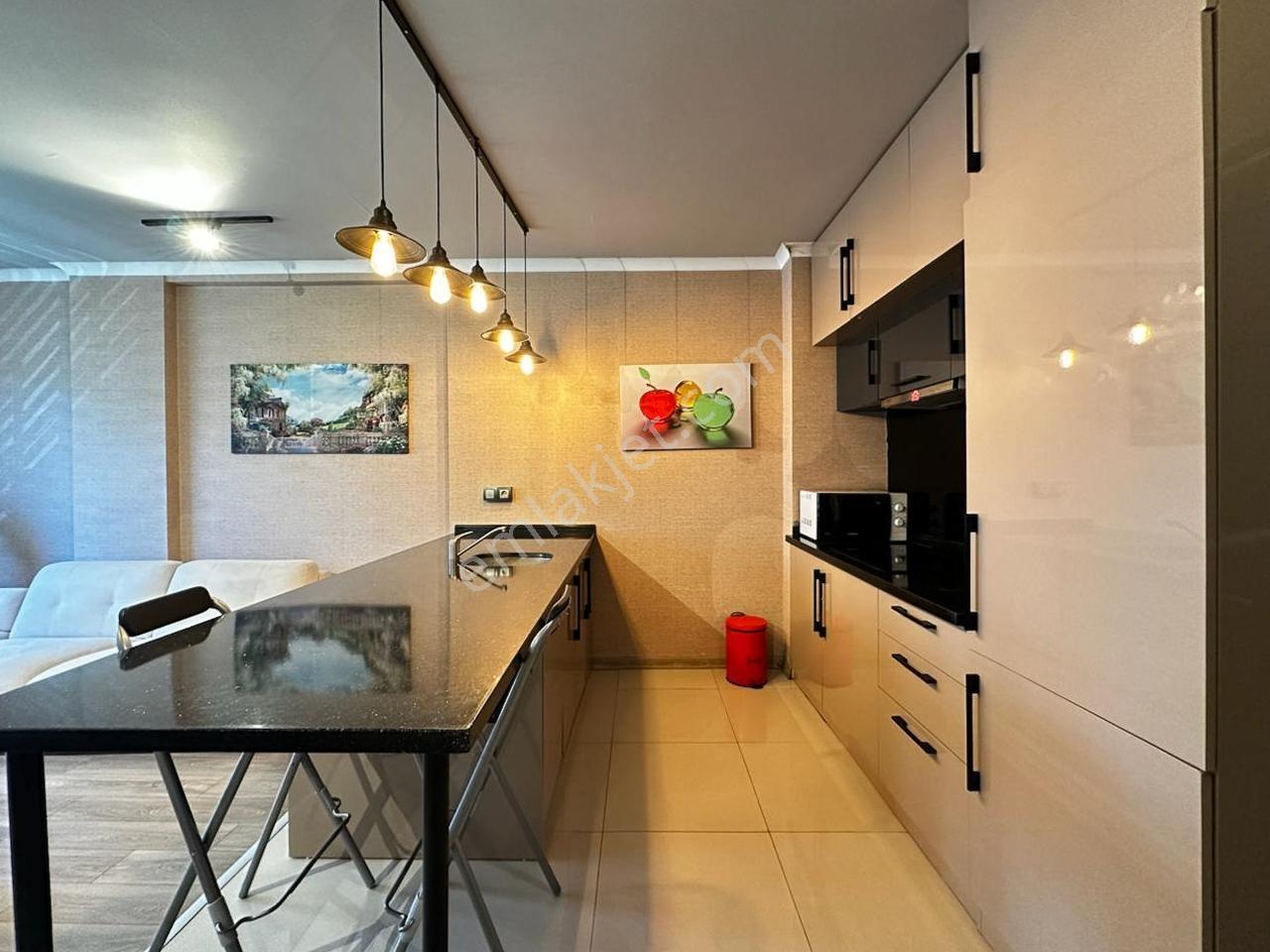 Güniz Loft'da Denize Yürüme Mesafesinde Eşyalı Kiralık 1+1 Daire - Görsel 14