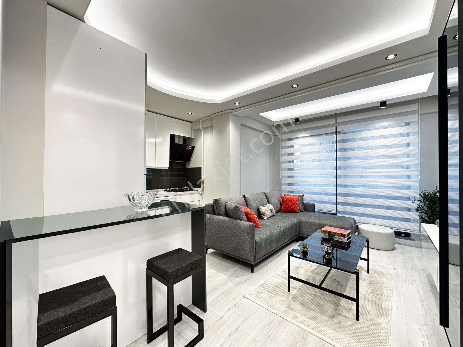 Sıfır Eşyalı | Site İçerisinde Kiralık 1+1 - Havuz Hamam Sauna - Görsel 4