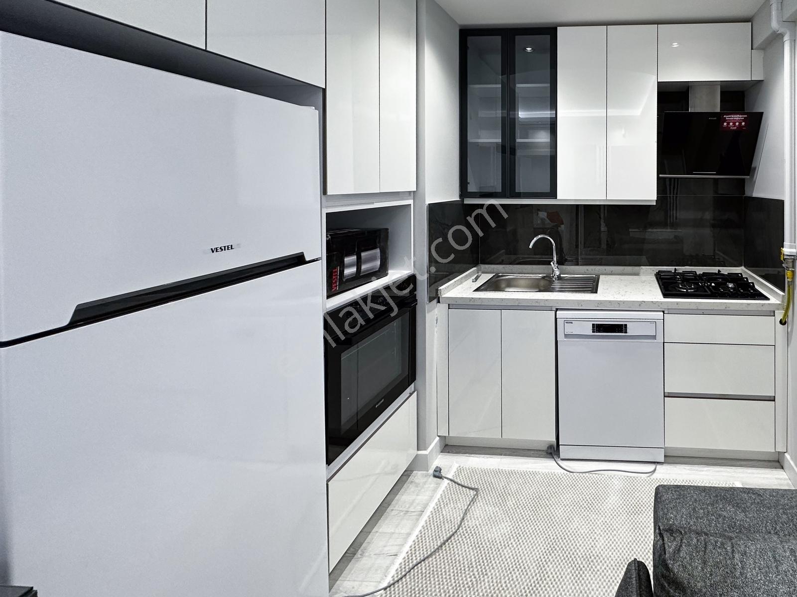 Sıfır Eşyalı | Site İçerisinde Kiralık 1+1 - Havuz Hamam Sauna - Görsel 11