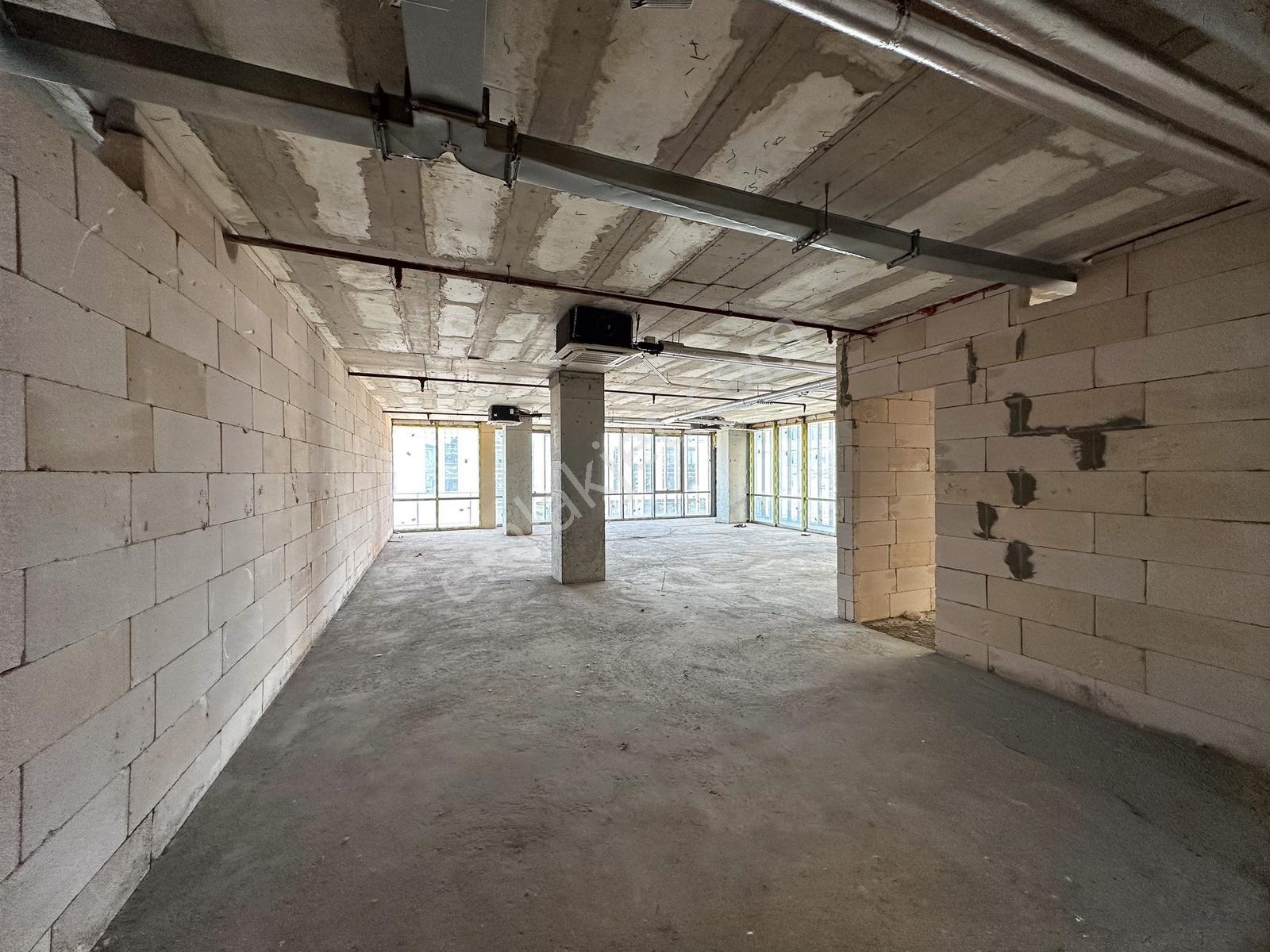 Tahsin Örslü'den Borkonut Niş Plaza'da 150 M2 Kiralık Büyük Ofis - Görsel 15