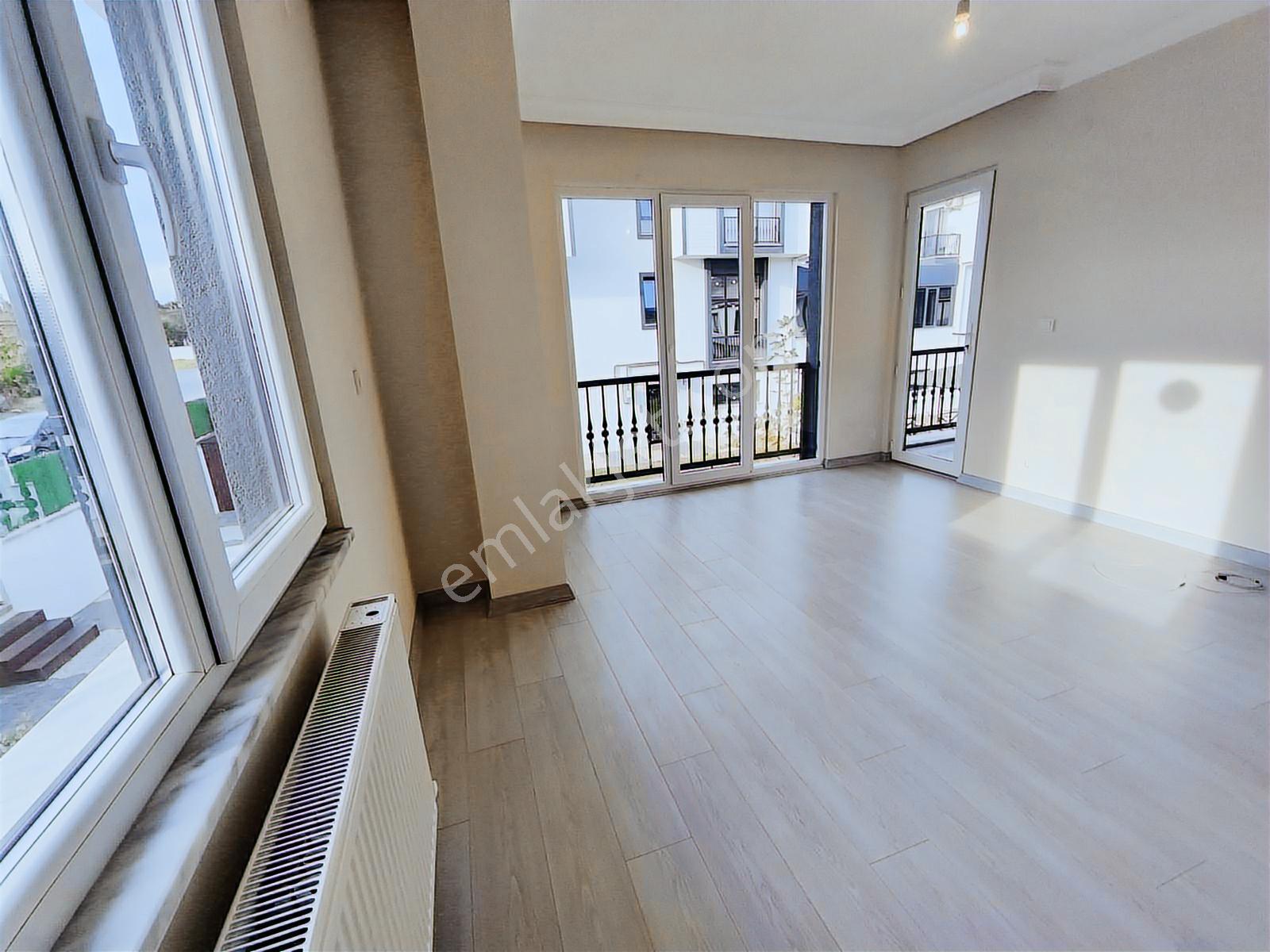 Şile'de Site İçerisinde 2+1 Kiralık Daire - Görsel 18