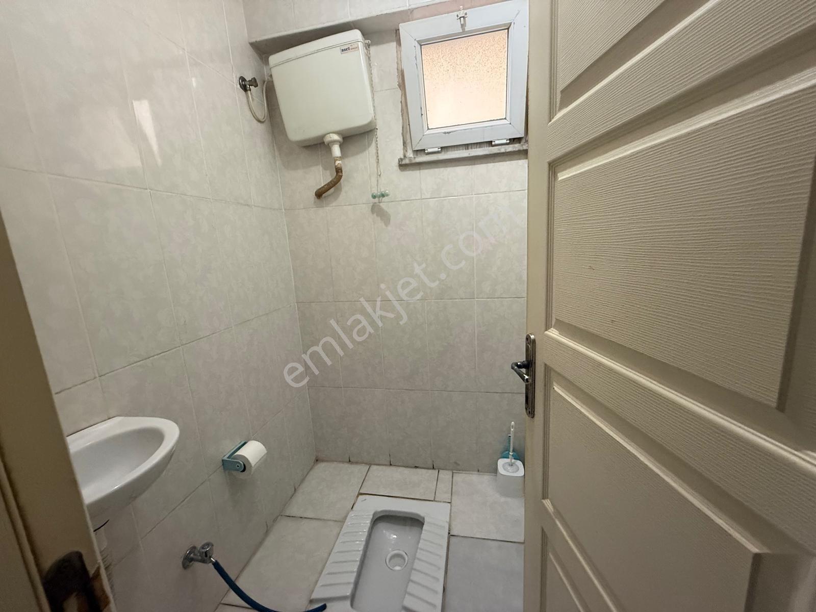 Külliyenin Yanında 2+1 Kiralık Ters Dubleks Camları Yüksek - Görsel 27