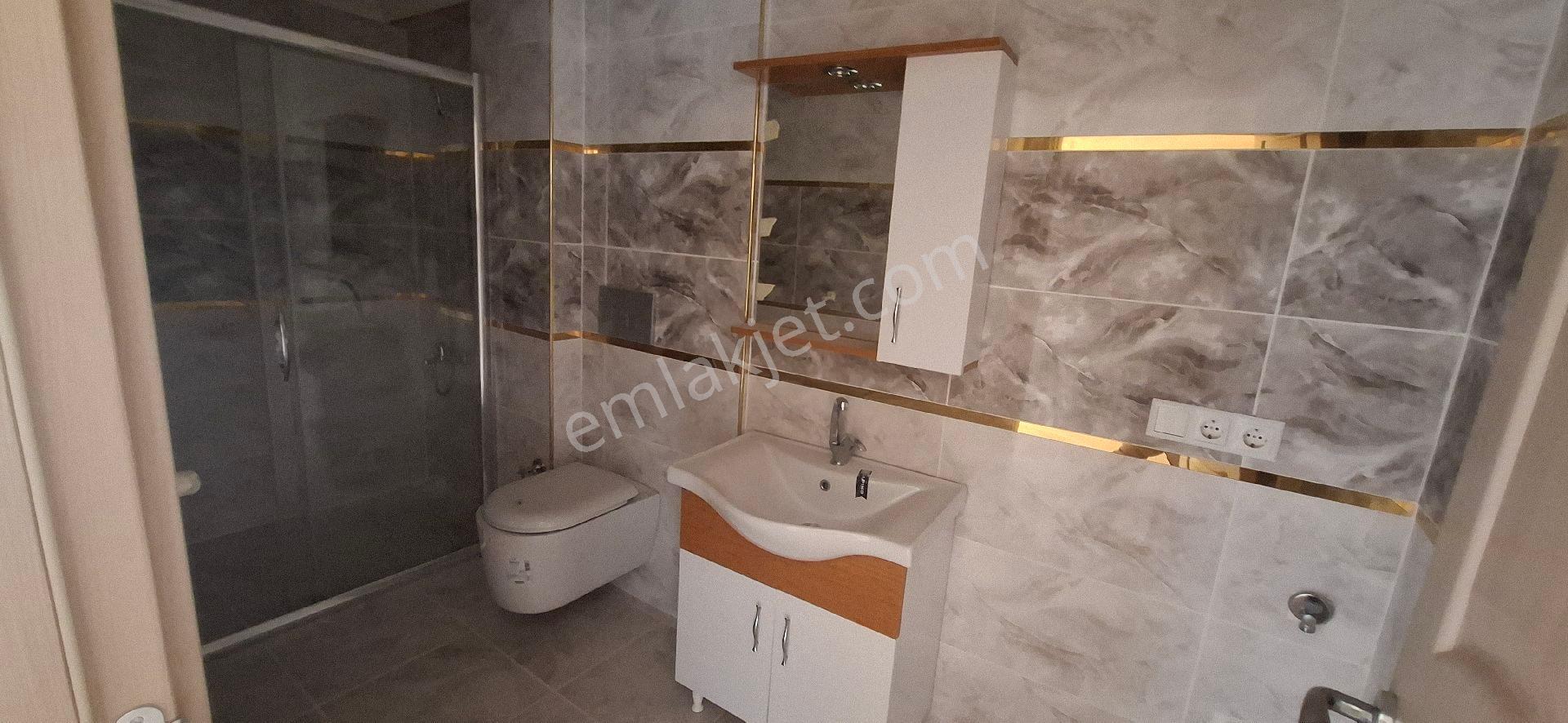 2+1 110 M2 Lüks Daire - Görsel 17