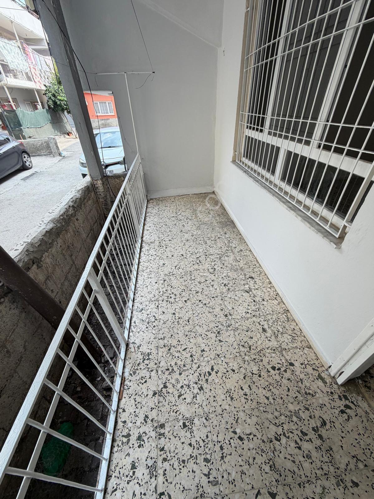 Yeşilyurt Mahallesi Menzil Ekmek Fırını Civarında Kiralık Boş Daire 2+1 - Görsel 2