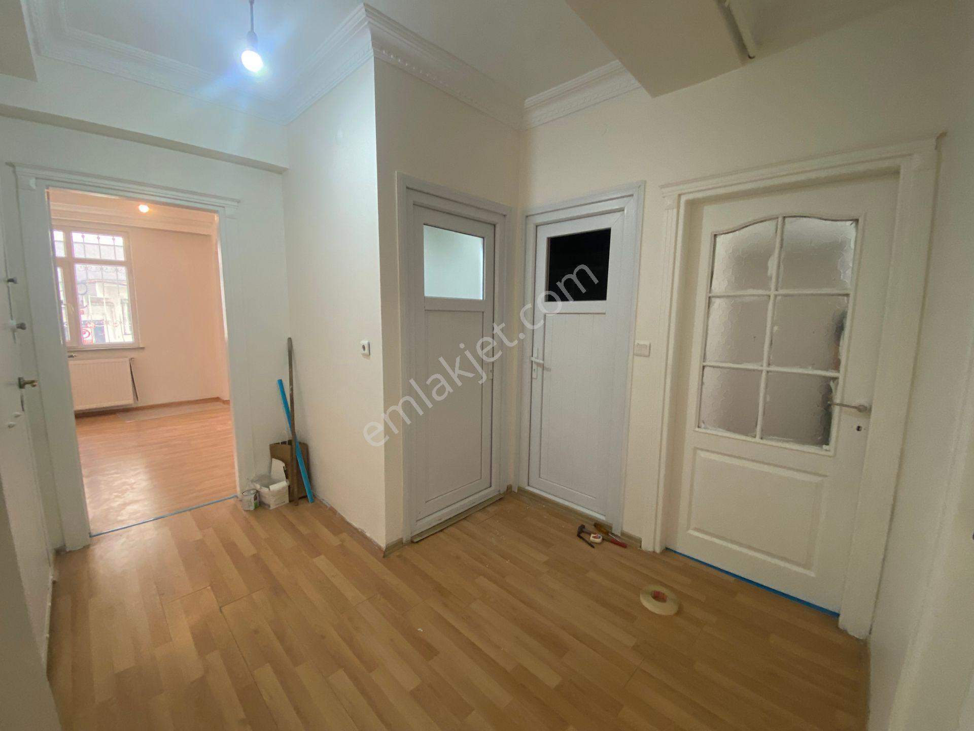 Avrupa Emlak Tan(kamu Çalışanı Aileye)senler Fatih Mh 85m²2+1 Yüksek Giriş,13 Yıllık,boyalı,balkonlu - Görsel 14
