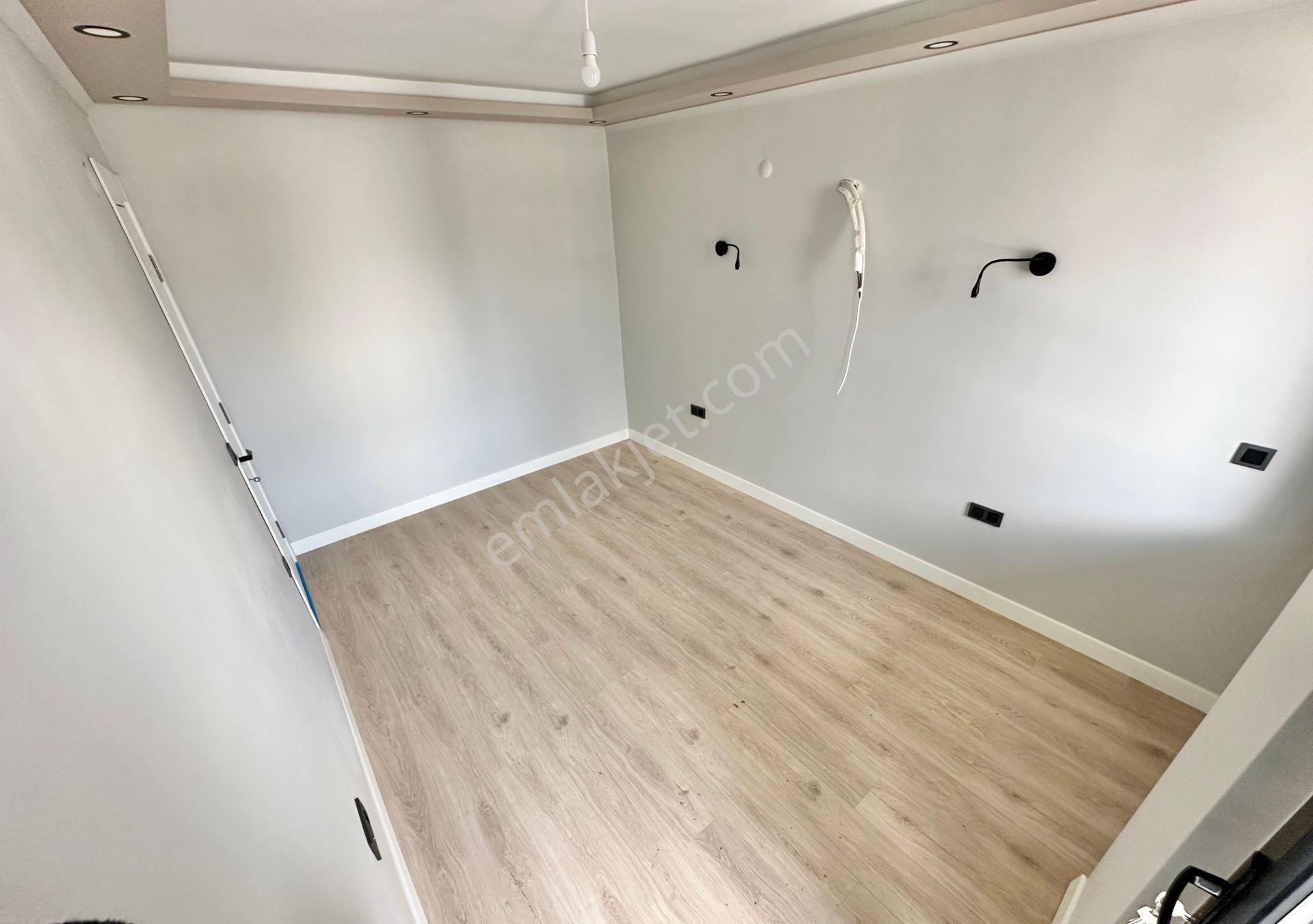 ꧁ay Emlaktan꧂küçükkuyu'da Denize Sadece 50 Metre Yüzme Havuzlu Satılık 3+1 Bağımsız Müstakil Villa - Görsel 21
