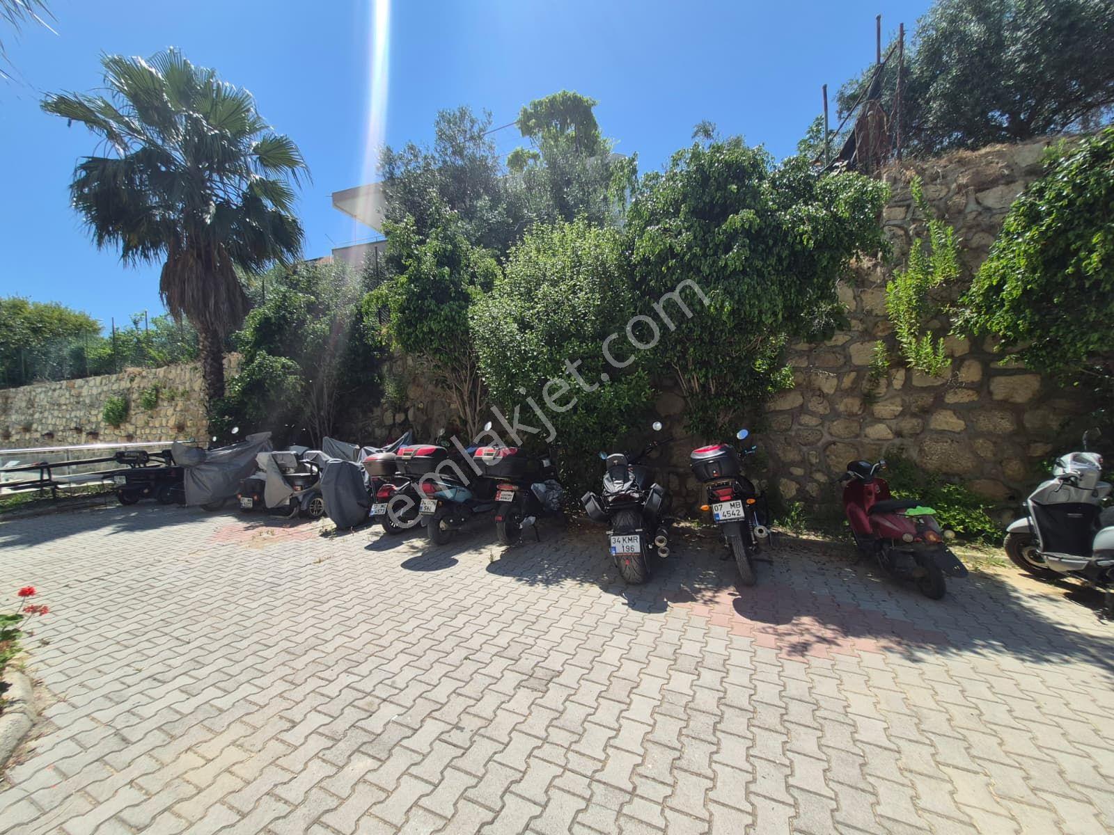Alanya Avsallar Mahallesi'nde Satılık Full Eşyalı 2+1 Daire - Görsel 27