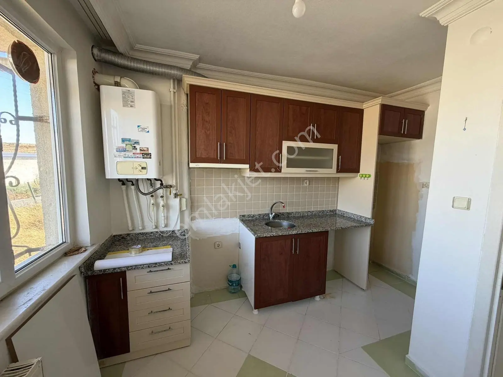 Başakşehir Onurkent'te Metroya Yakın 2+1 Kiralık Yüksek Giriş - Görsel 9