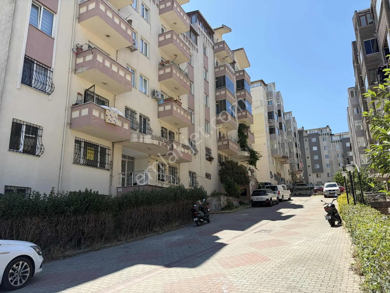 Başakşehir Onurkent'te Metroya Yakın 2+1 Kiralık Yüksek Giriş