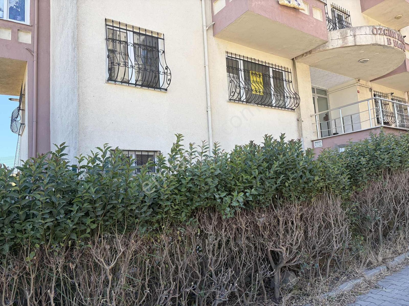 Başakşehir Onurkent'te Metroya Yakın 2+1 Kiralık Yüksek Giriş - Görsel 4