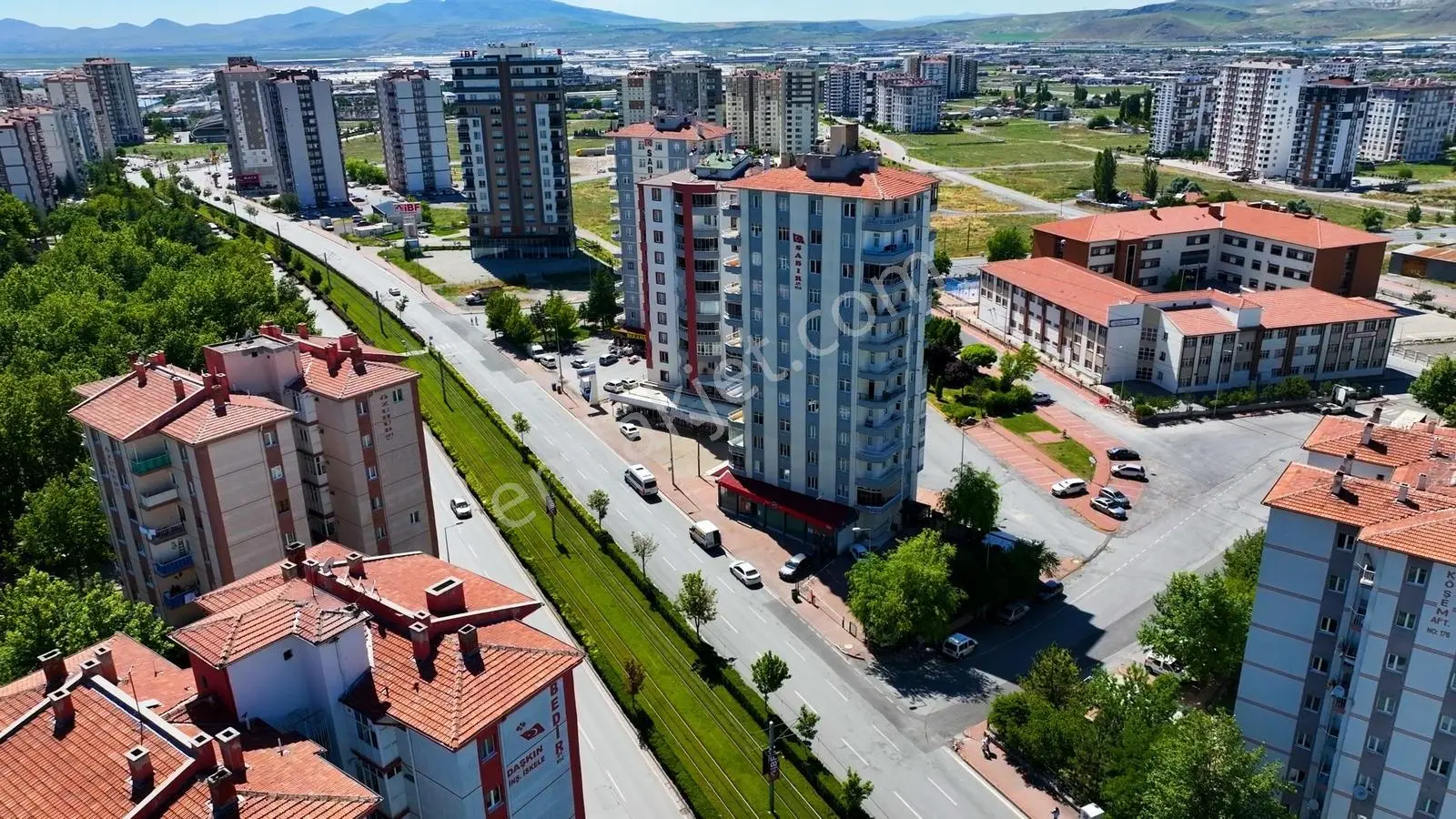 Belsinde Organize Sanayi Yolu, Tramvay Hizasında Satılık Dükkan - Görsel 8