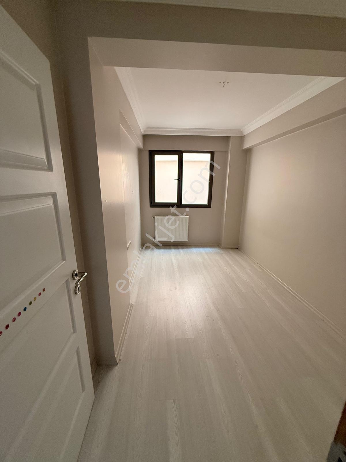 Katip Çelebi Üniversitesi Hastanesi Yakını Ve Yeşilyurt Emniyet Müdürlüğü Yakını Satılık Daire - Görsel 16