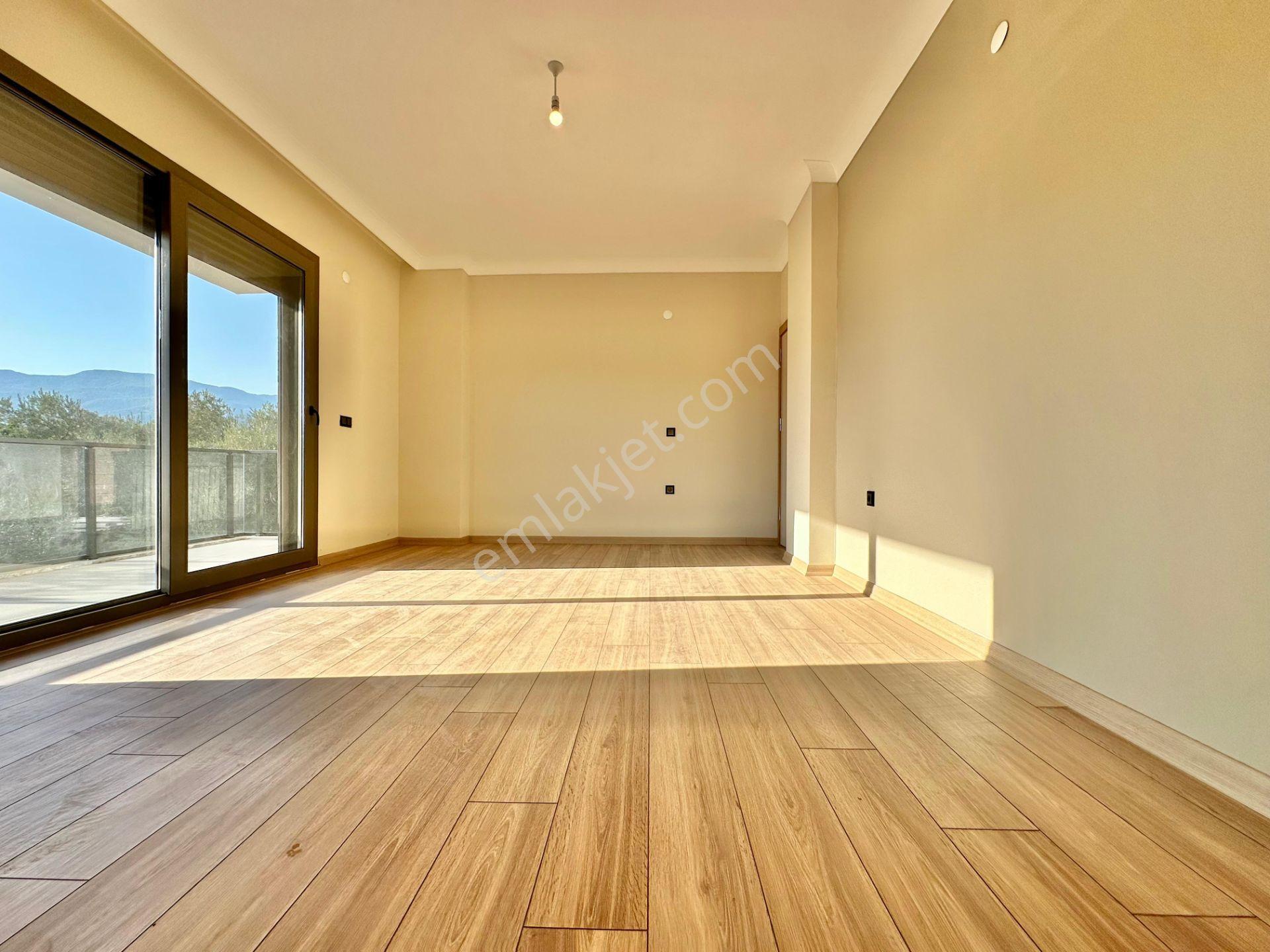 Akçay Ay Emlaktantahtakuşlarda Denize 300 M Yeşillikler İçerisinde Huzur Bulacağınız 4+1 Villa - Görsel 16
