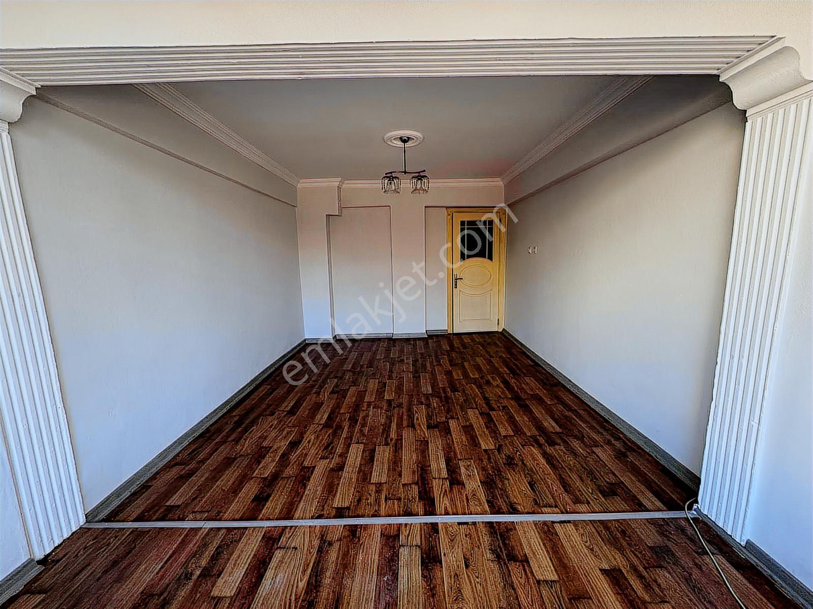 Adliye Nato Ve İzban Yakını Kilerli 3+1 Kiralık Doğalgazlı Daire - Görsel 2