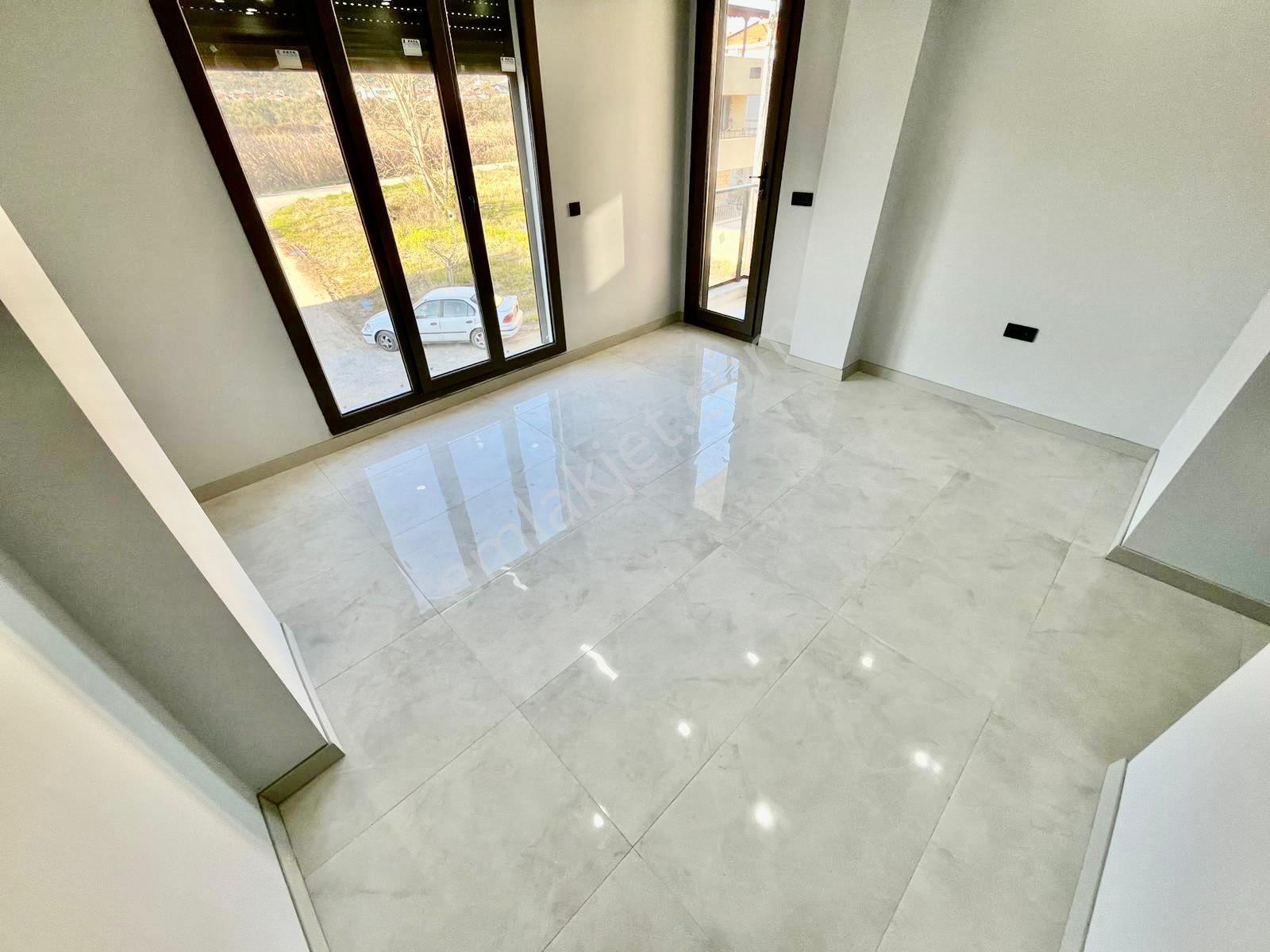 Akçay Ay Emlak'tantahtakuşlar'da Denize Sadece 50 Mt Huzur Bulacağınız Satılık 3+1 Müstakil Villa - Görsel 11