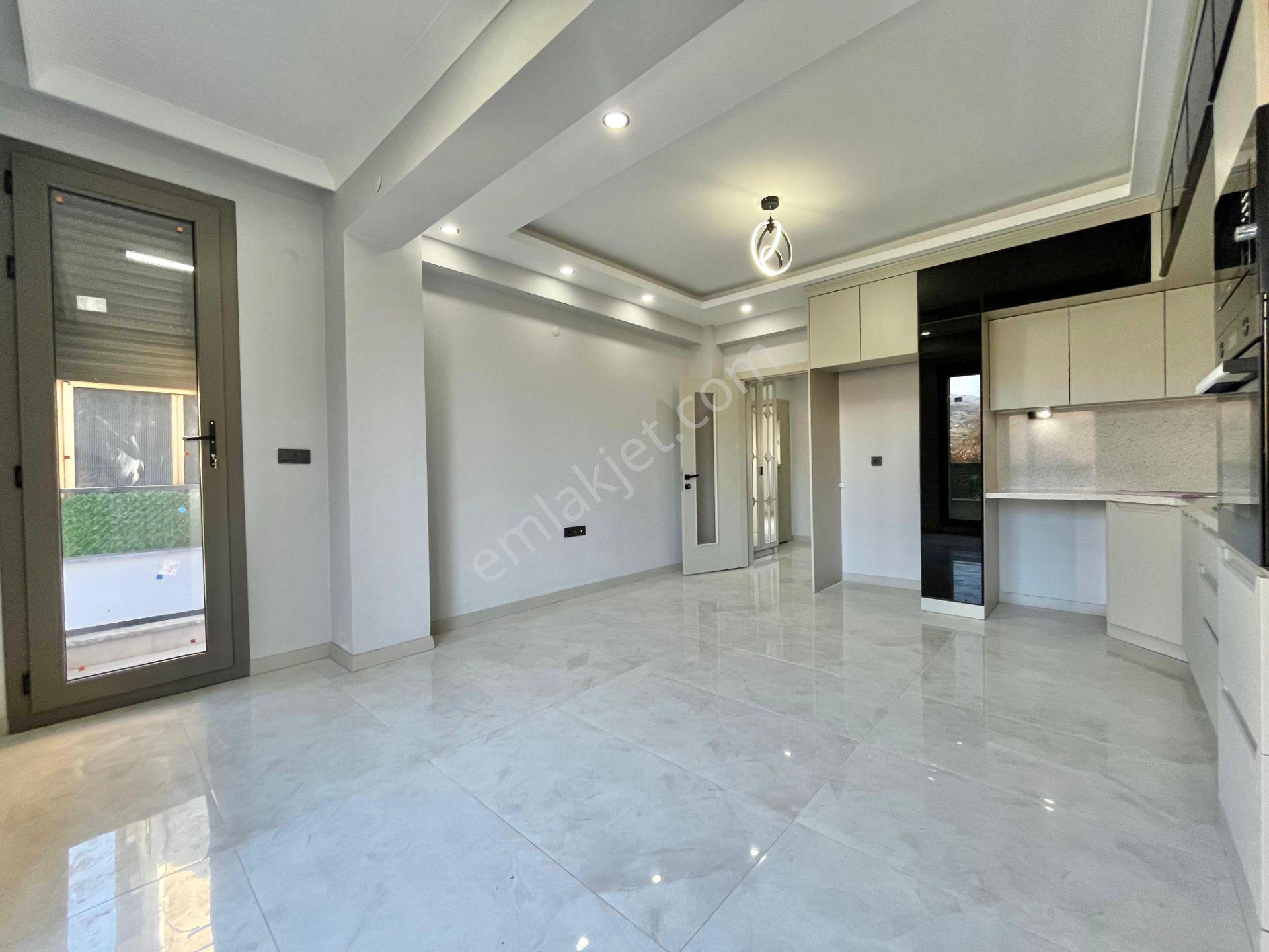 Akçay Ay Emlak'tantahtakuşlar'da Denize Sadece 50 Mt Huzur Bulacağınız Satılık 3+1 Müstakil Villa - Görsel 18