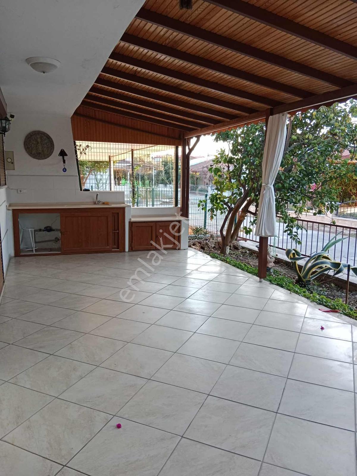 Denize Yakın 3+1 Müstakil Dublex Kiralık Villa - Görsel 15
