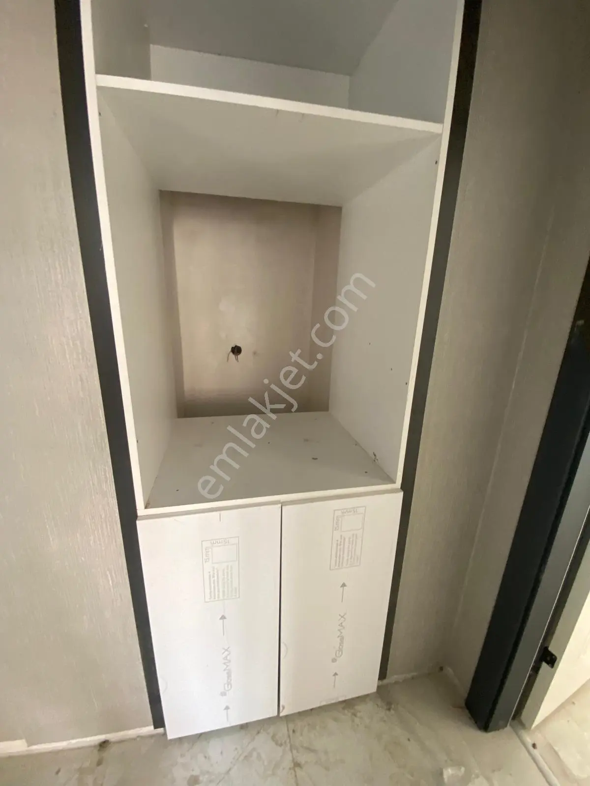 Sincan Saraycıkta 4+1 Emsalsiz Fiyat Lüks Yapıda Saunalı Ebeveyn Banyolu Giyinme Odalı Kilerlidaire - Görsel 23