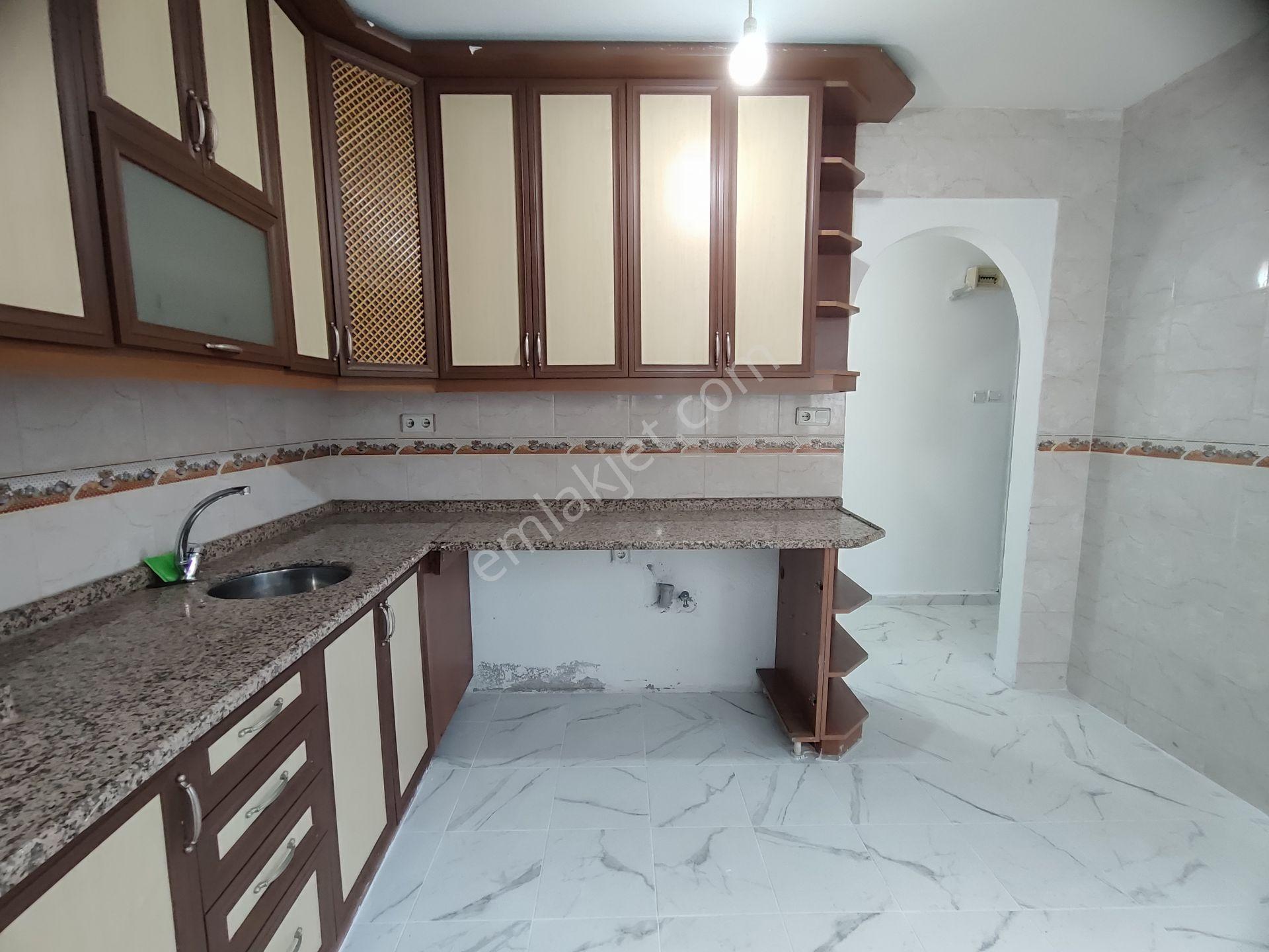 Kardeşten Kiralık - Akçay Yenimahallede Müstakil Havasında Bahçe Katı Geniş 3+1 Daire - Görsel 16