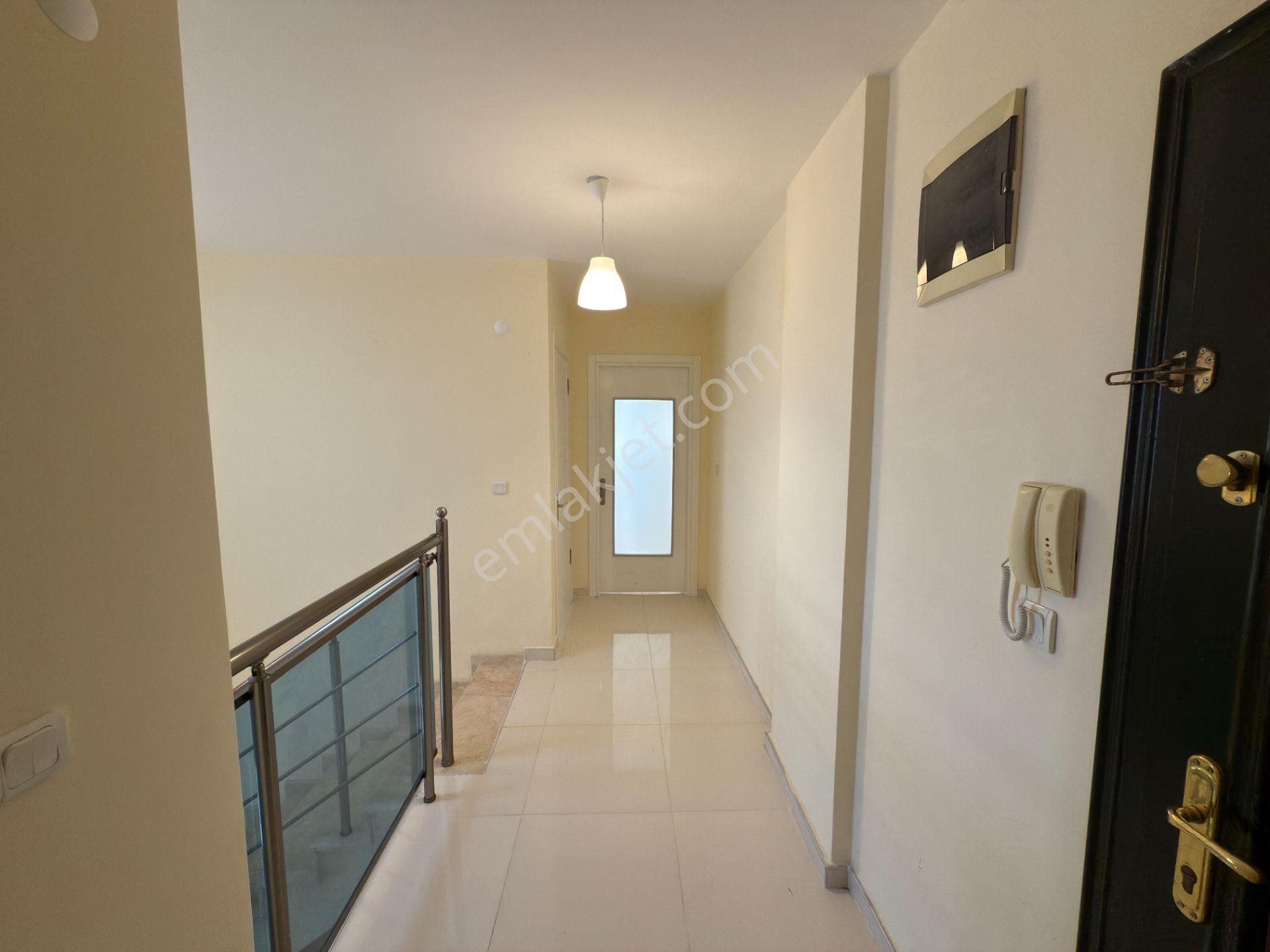 Kuşadası Şehır İçınde Bahçelı Yaşam – Modern-genış Ters Dubleks - Görsel 8