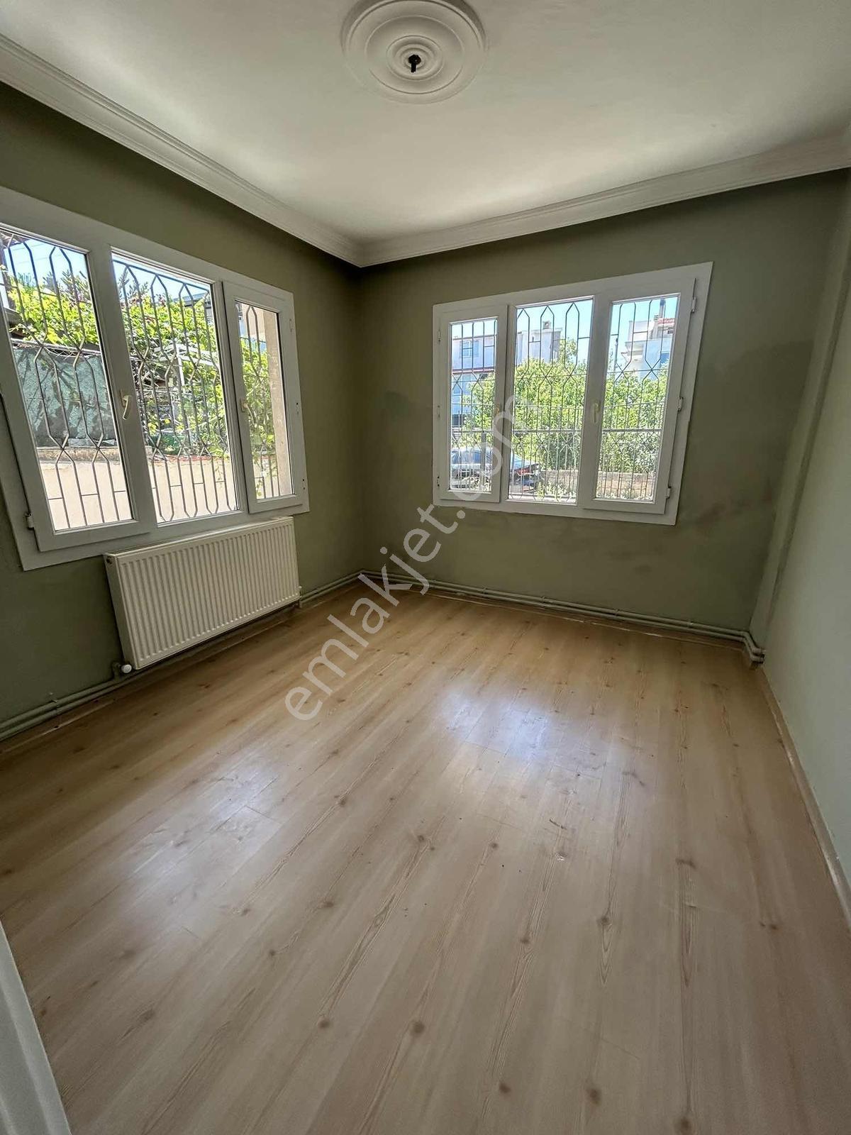 İzmir Urla Denize 100 Metre Kiralık Bahçeli Daire - Görsel 11