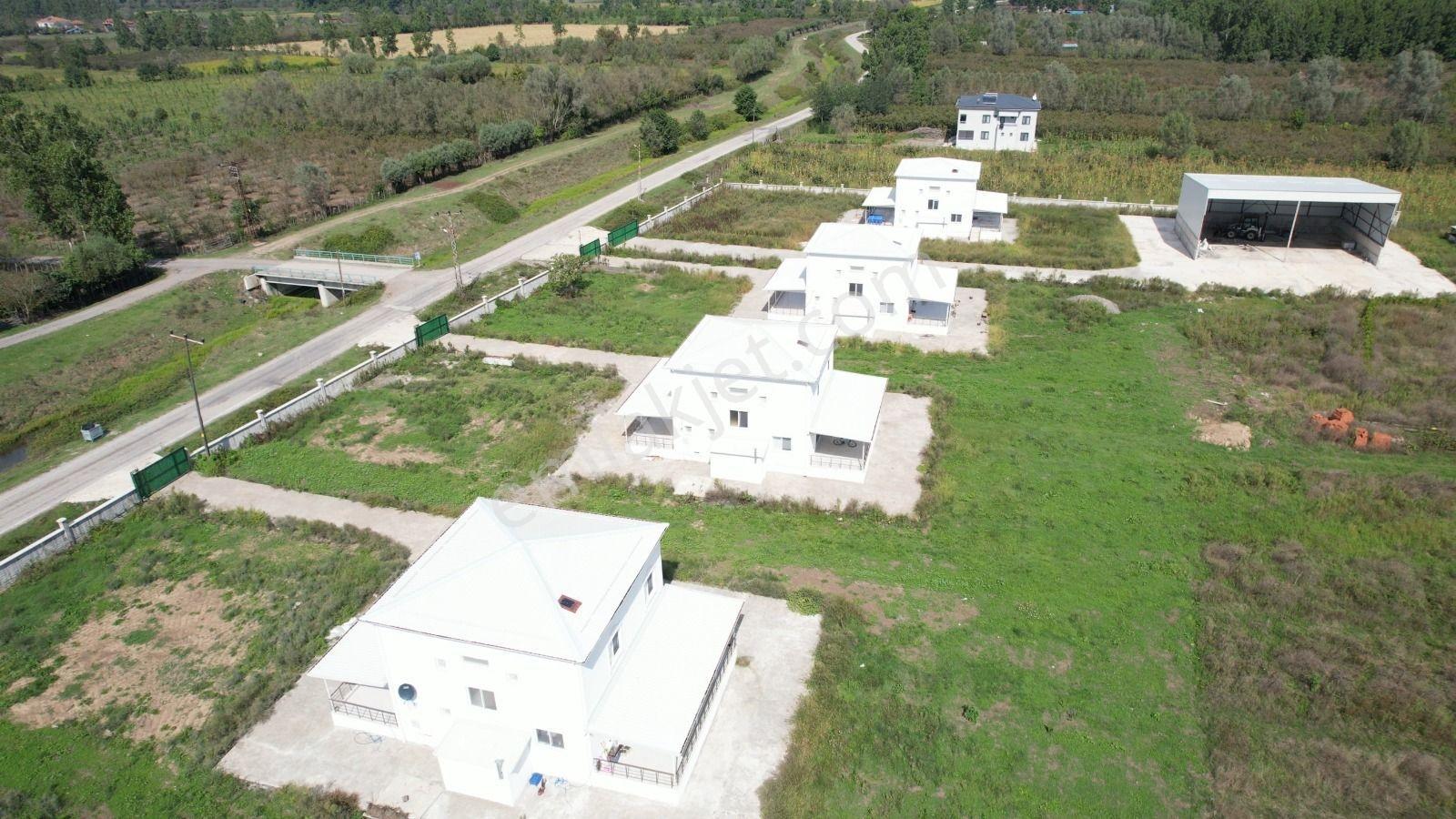 Terme Özyurt'ta 4.313 M² Arsa İçinde 4+1 Müstakil Villa - Görsel 26