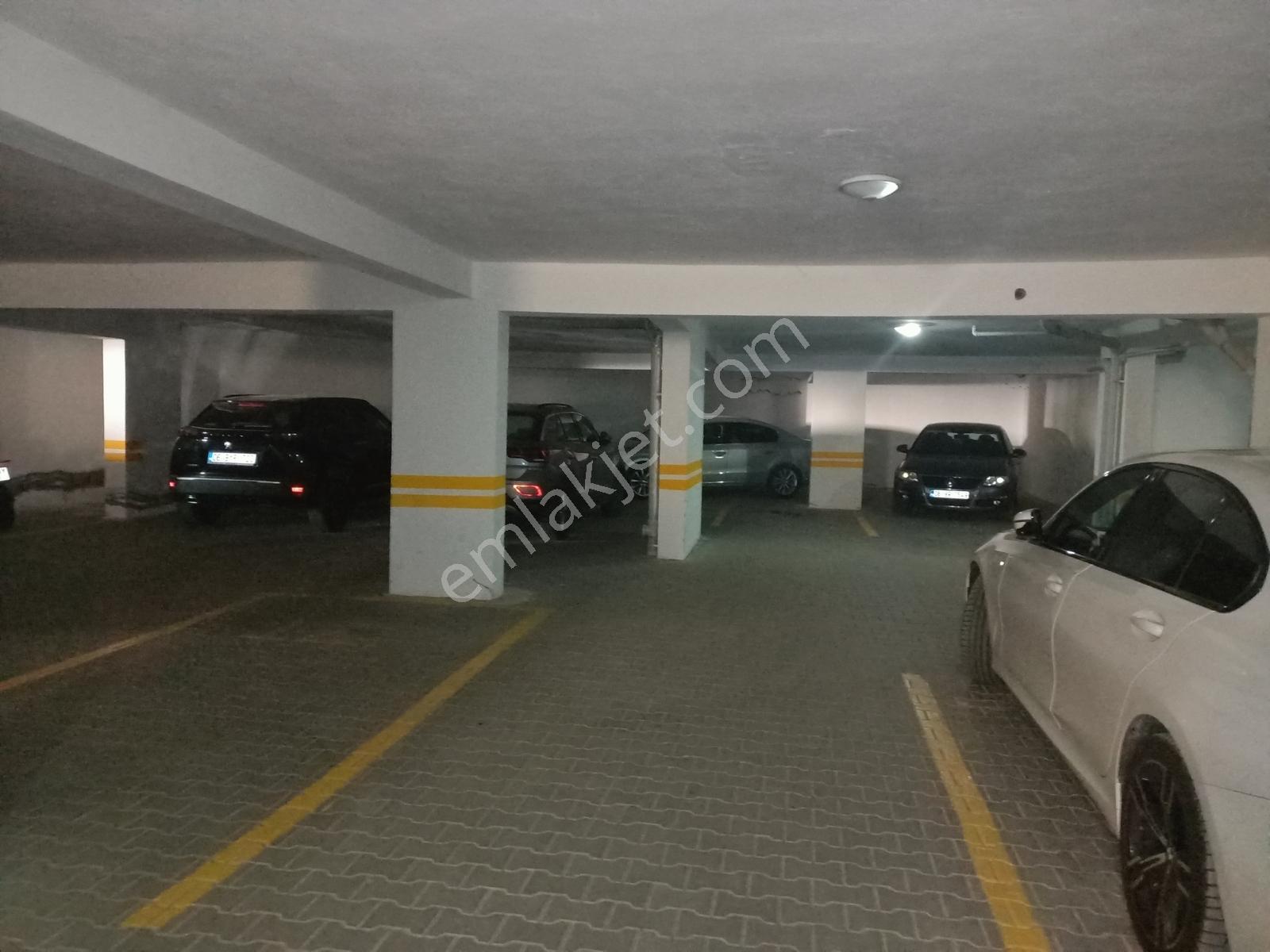 Emaks'tan/dikmen Cad.yakını/1.kat Konumunda/bakımlı/4+1 - Görsel 34