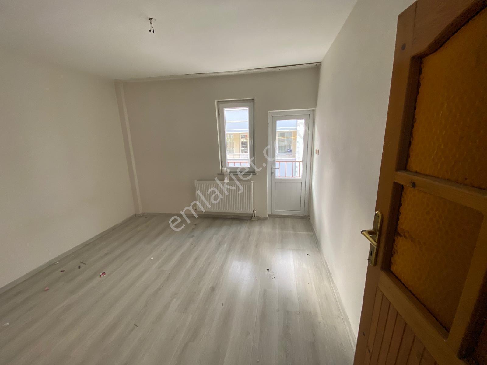 Giresun Merkez Teyyaredüzün De Kiralık 3+1 Daire - Görsel 15