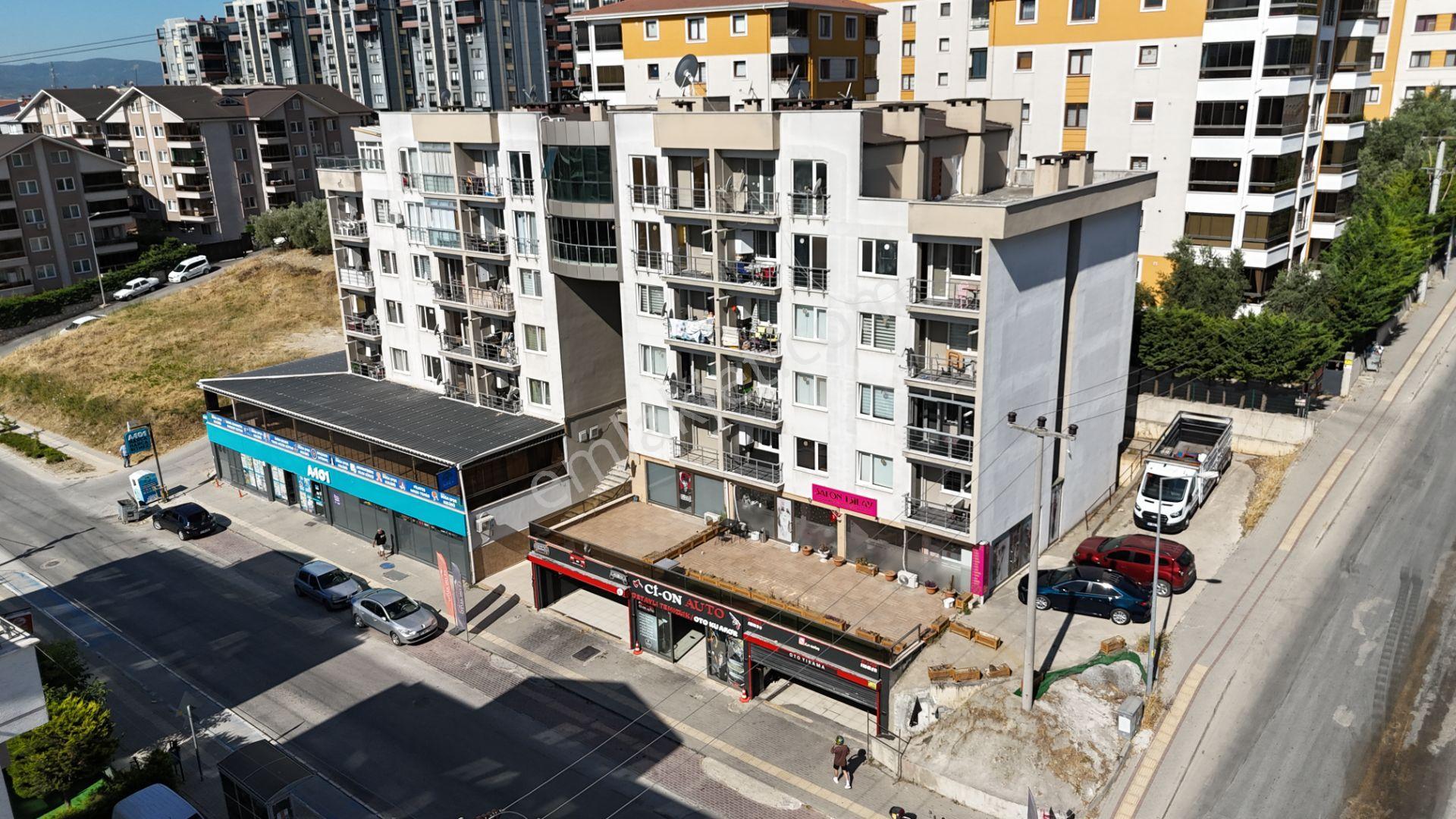 Bahar'dan Dumlupınar'da Merkezi Konumda Sıfır Eşyalı 1+1 Daire - Görsel 21