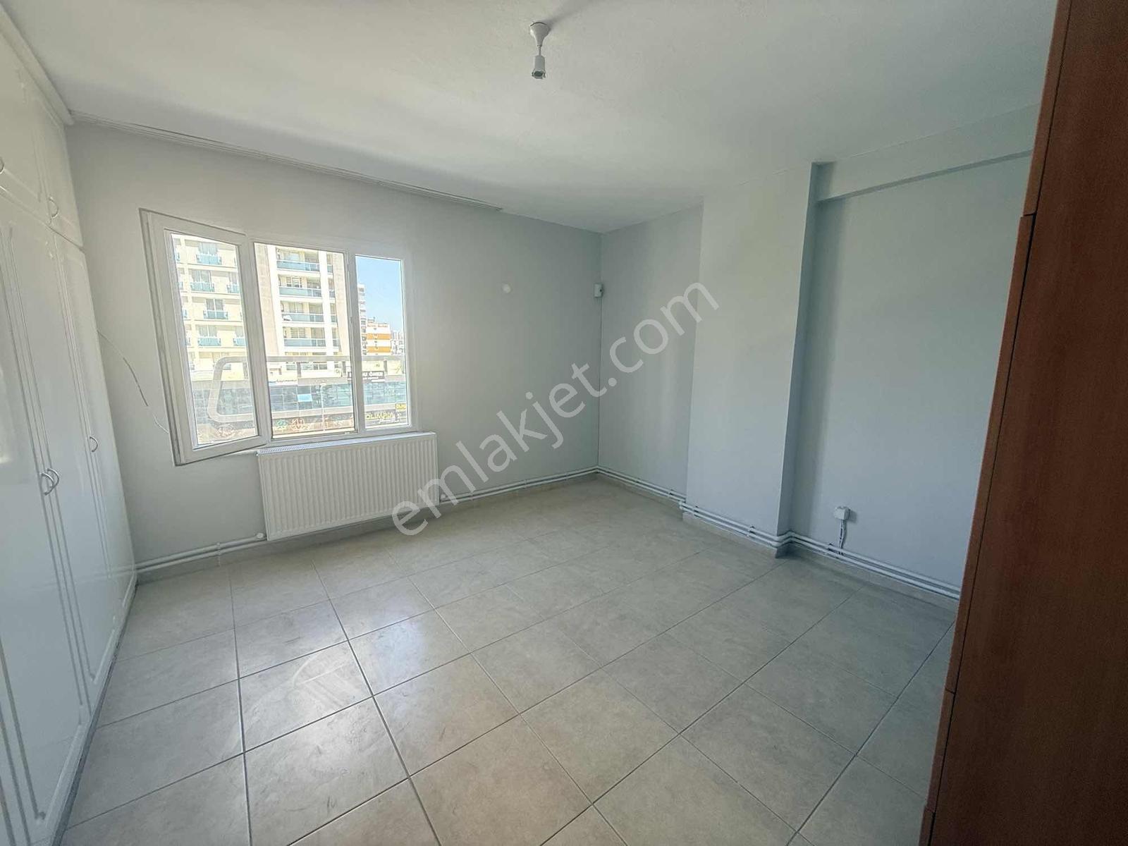 Ceo Group'dan Üniversite Caddesinde Kiralık Geniş 3+1 Daire - Görsel 7
