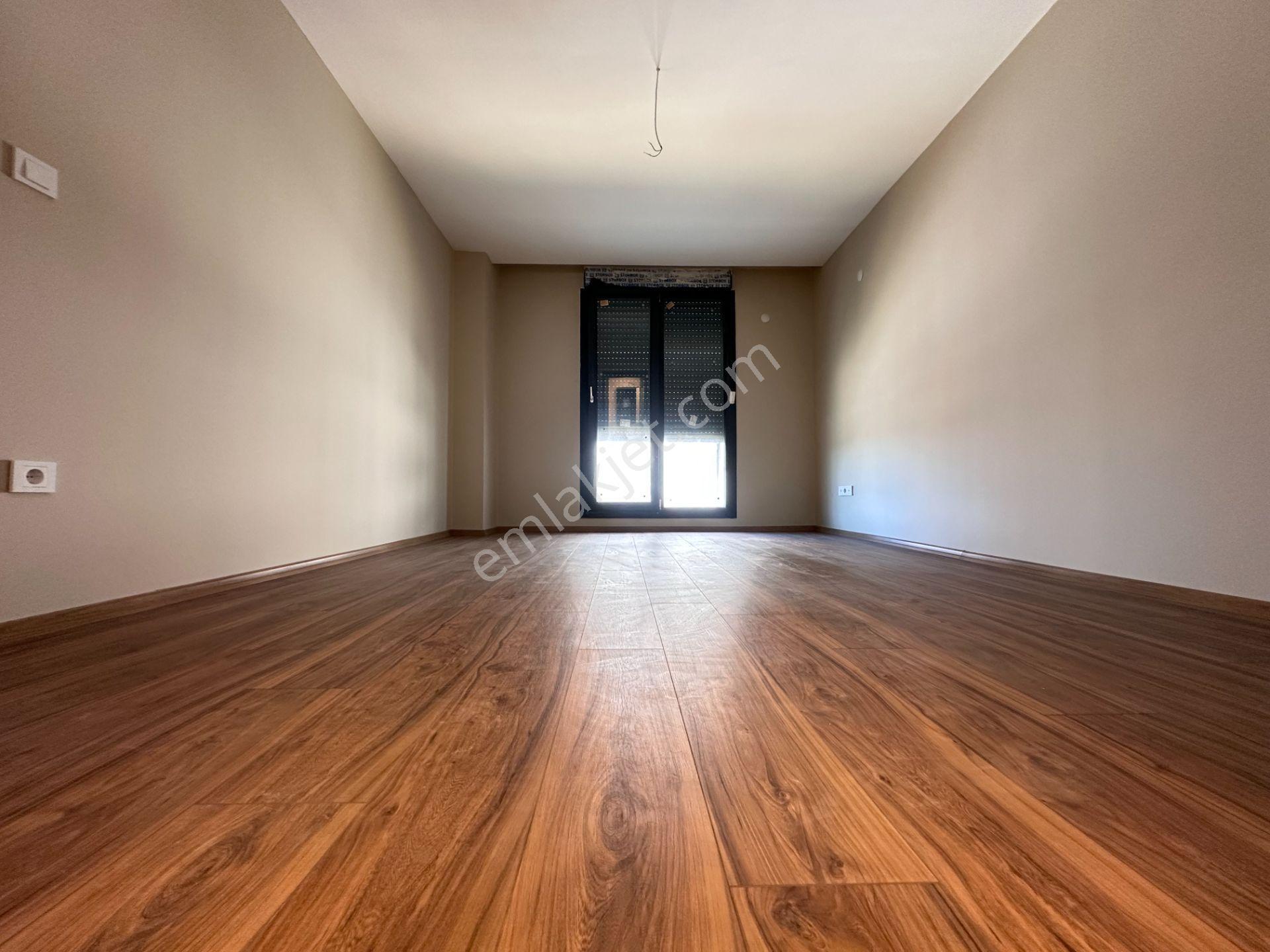 Mera Emlaktan Hamidiye Mah. Emsalsiz 3+1 155 M2 Sıfır Daire - Görsel 6