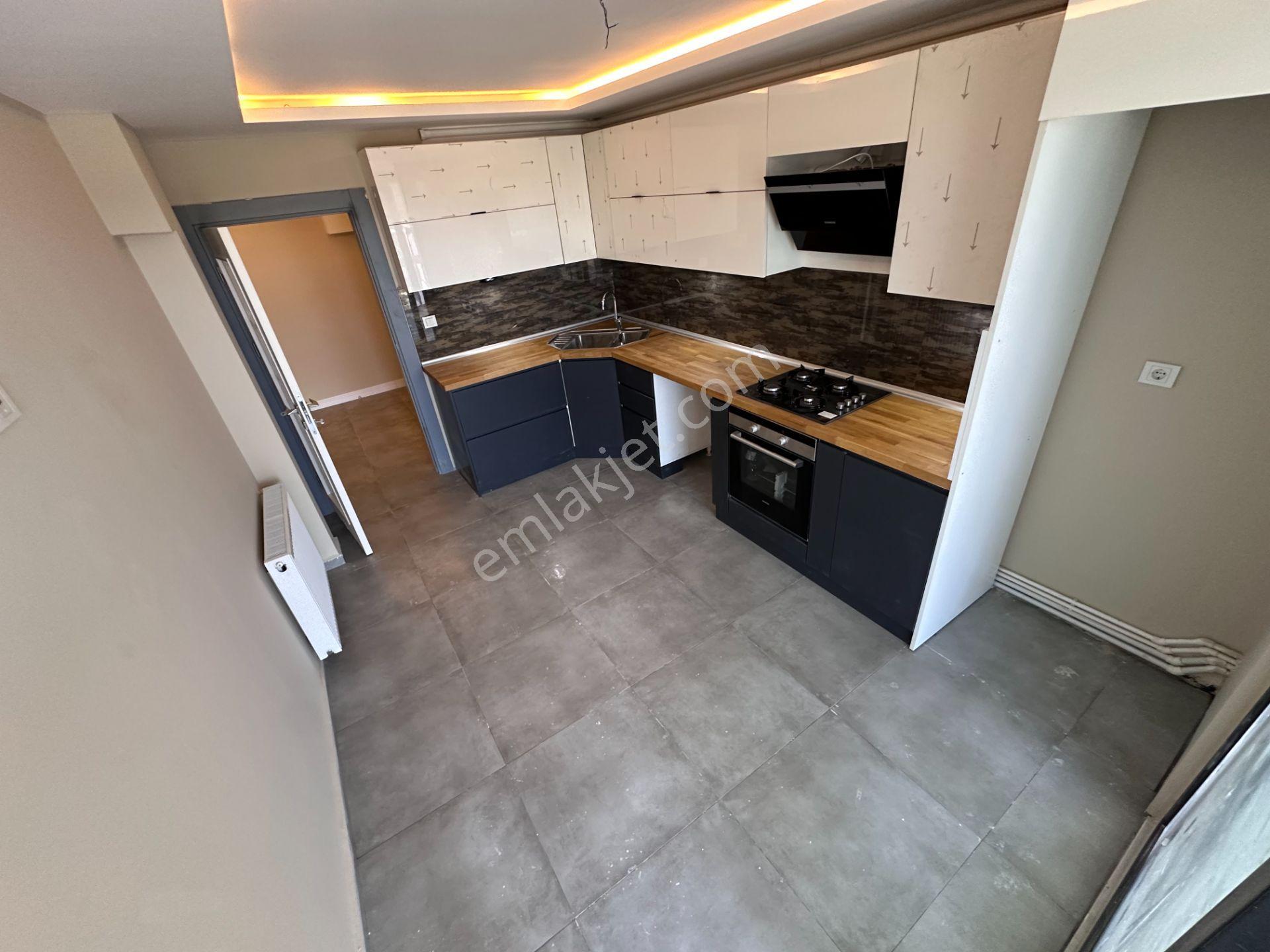 Mera Emlaktan Hamidiye Mah. Emsalsiz 3+1 155 M2 Sıfır Daire - Görsel 21